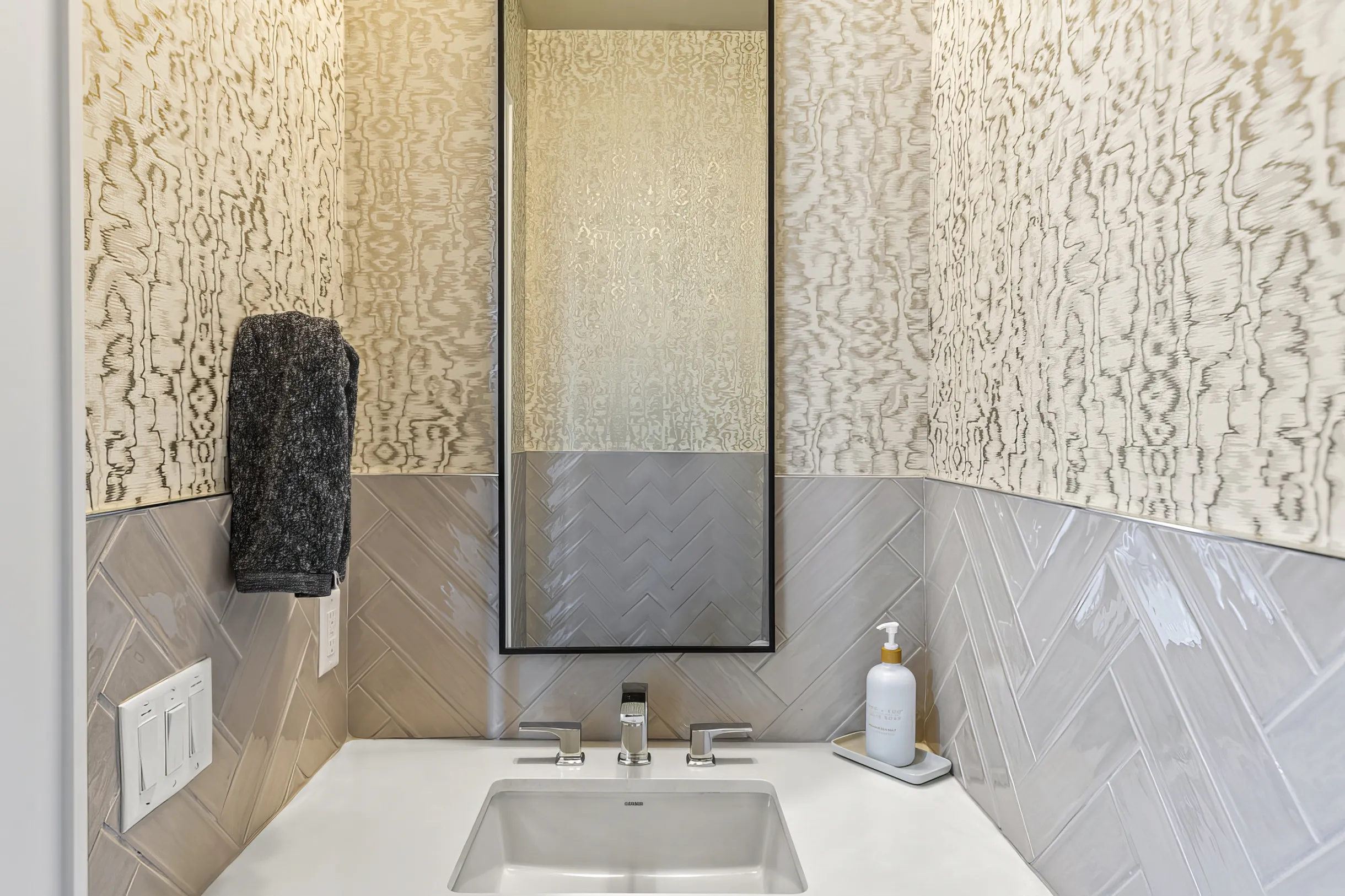 500 ft to beach~Wine Cellar~Golf Cart~Fire~For 14 #8