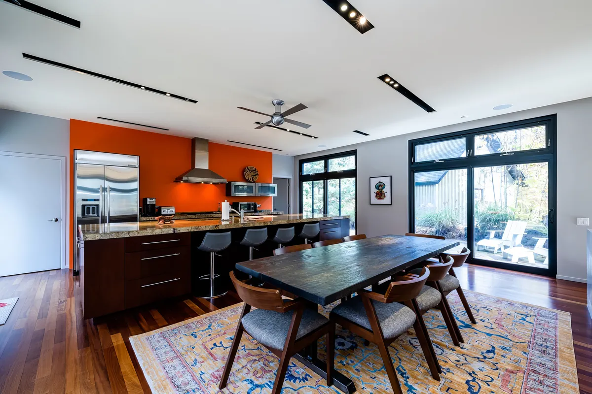 Wander Harbert Escape