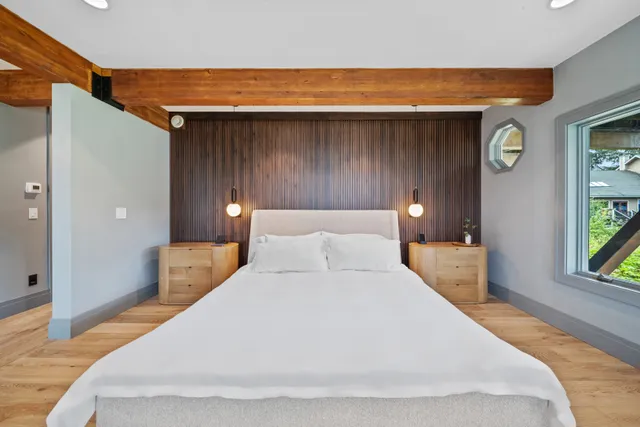 Bedroom 1 image 1
