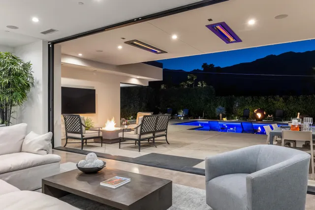 Wander Palm Springs Rock #3