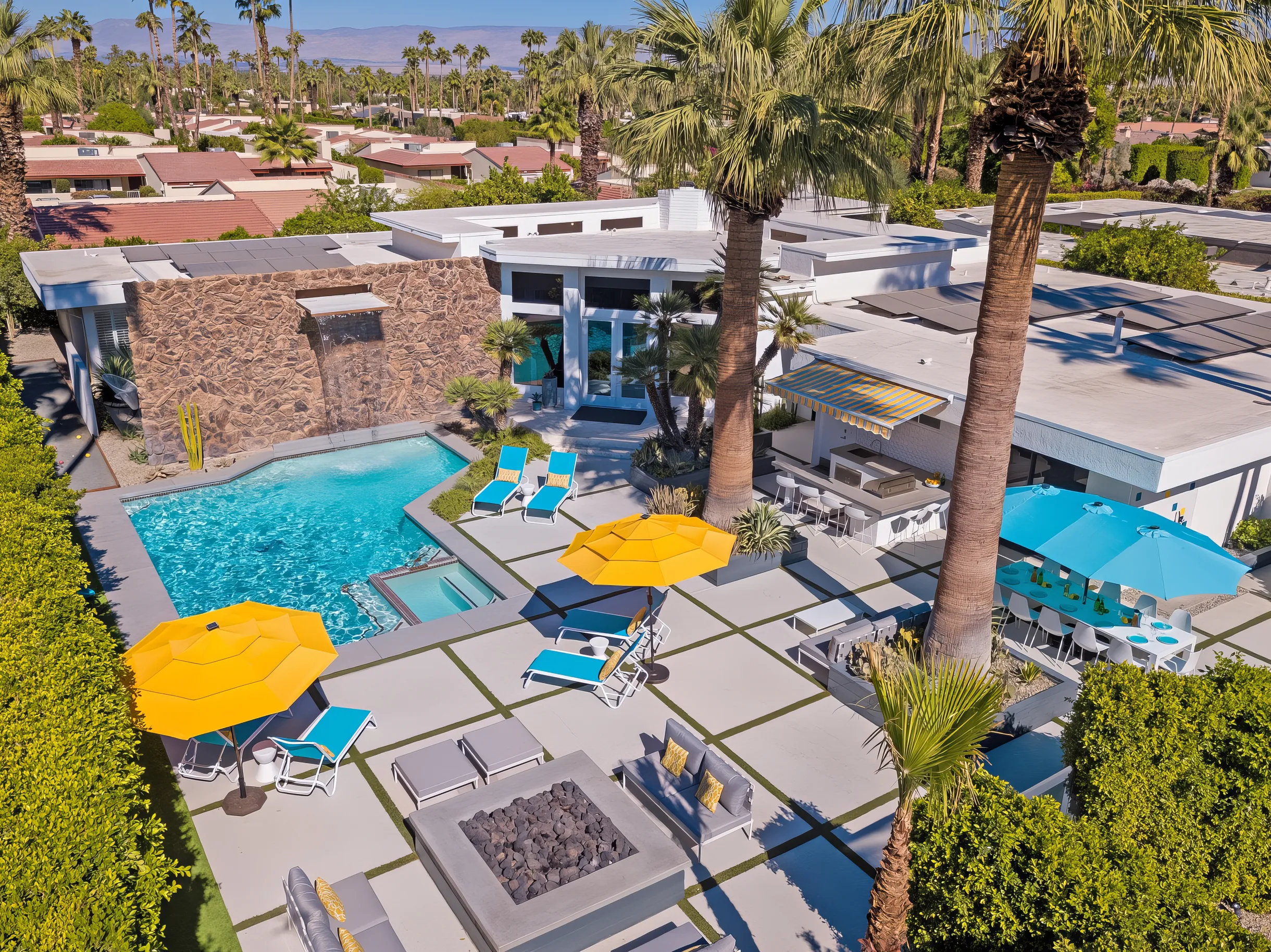 Wander Palm Springs Sierra #4