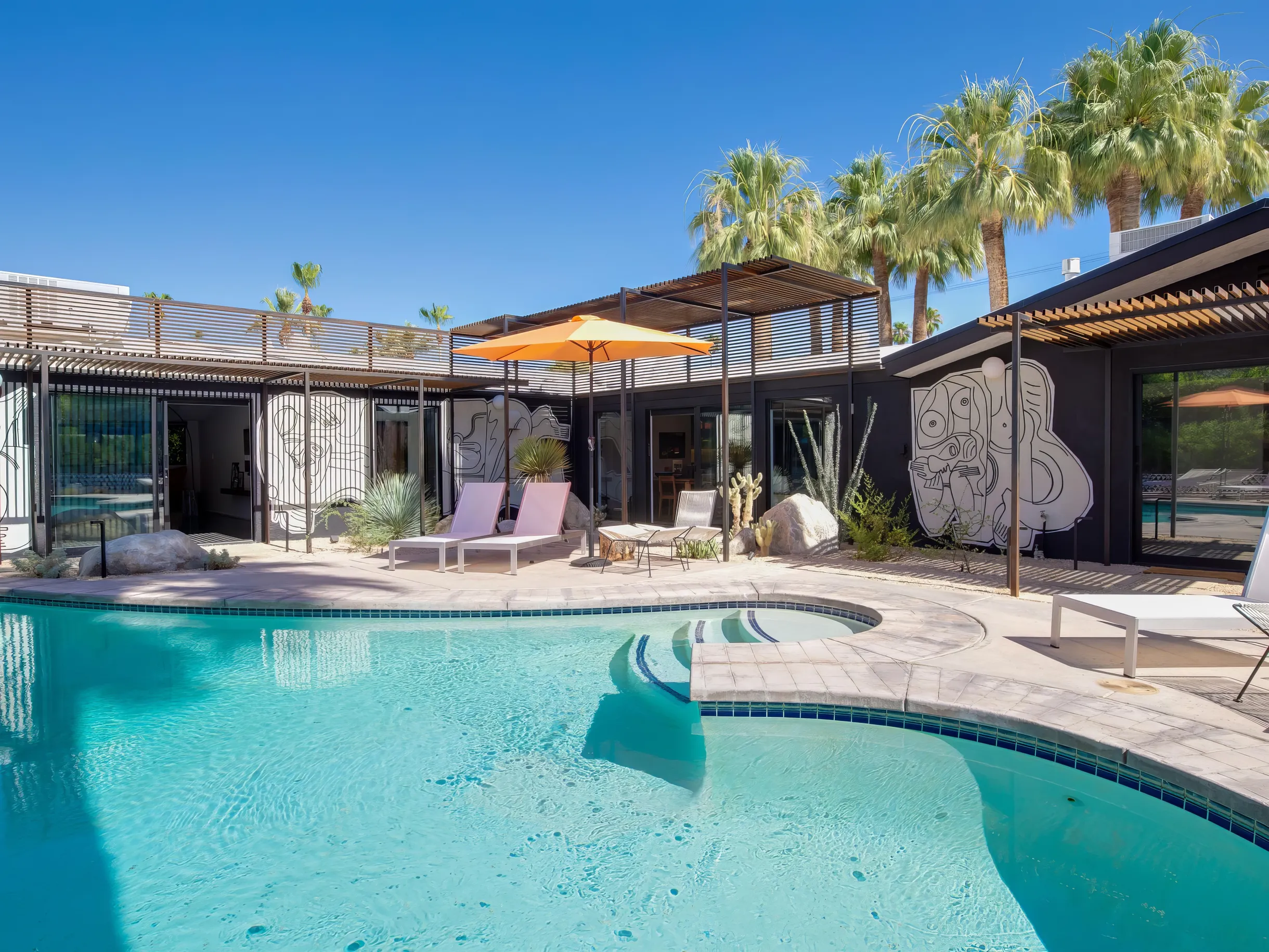 Mostero House #26