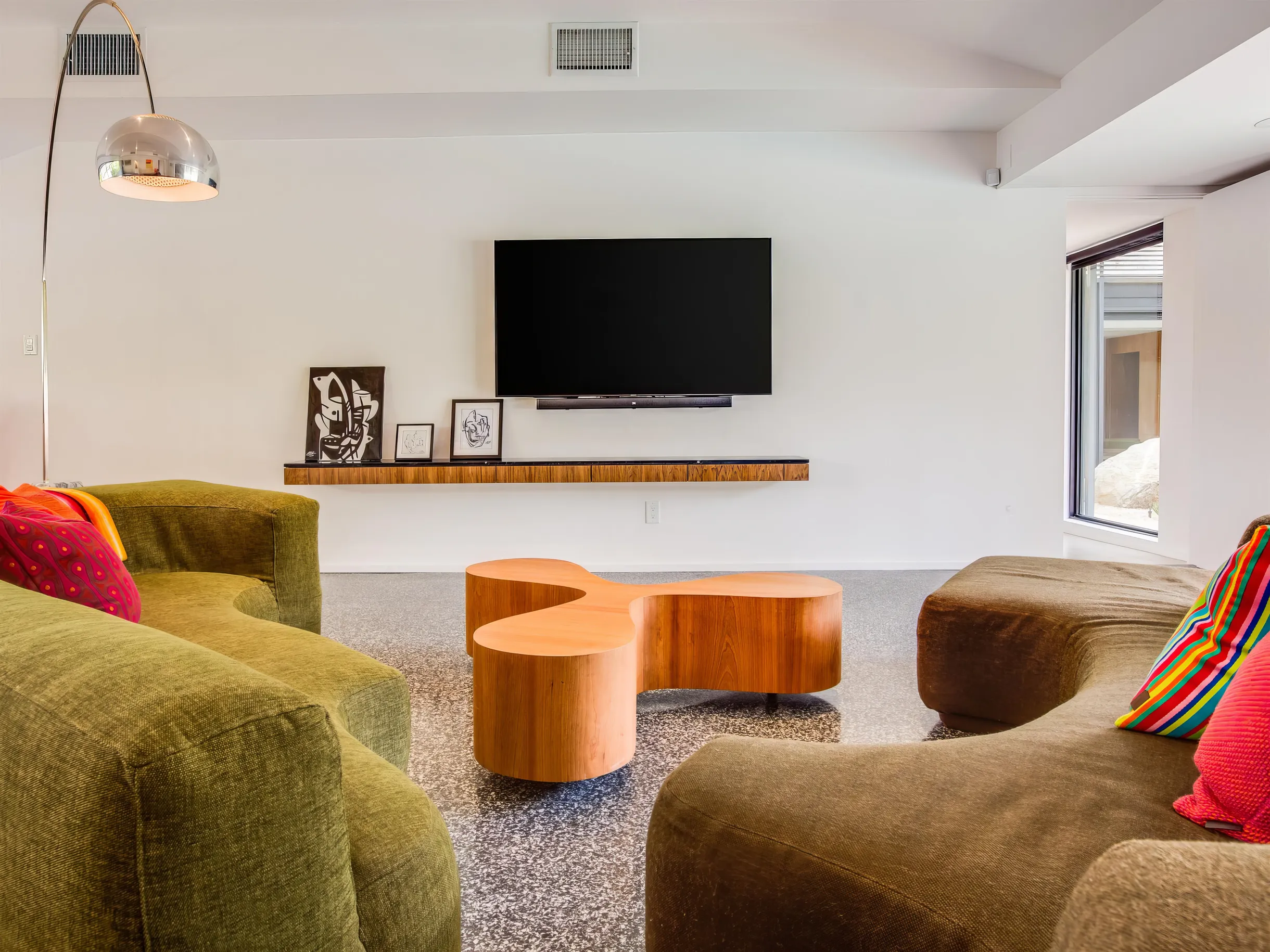 Mostero House #27