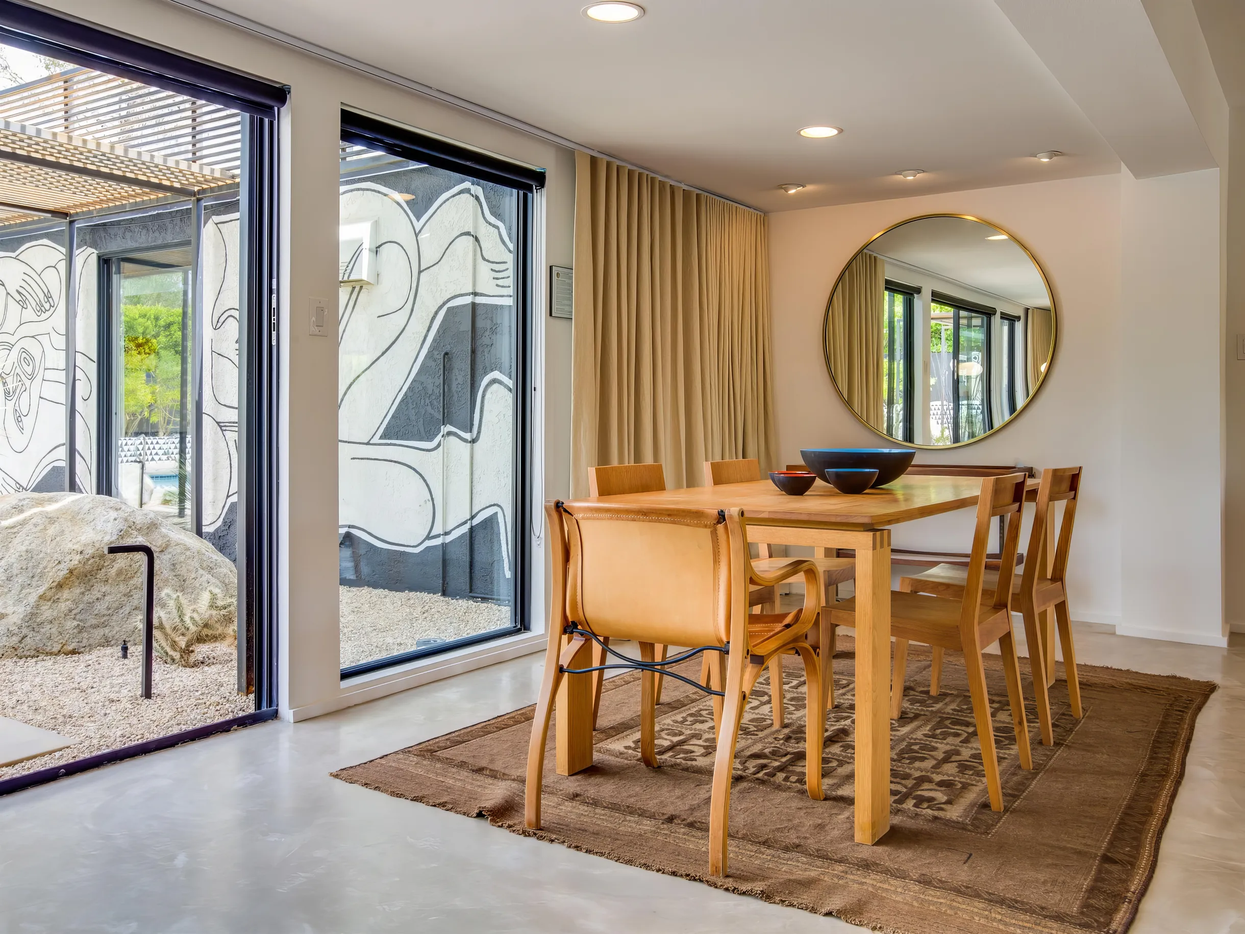 Mostero House #16