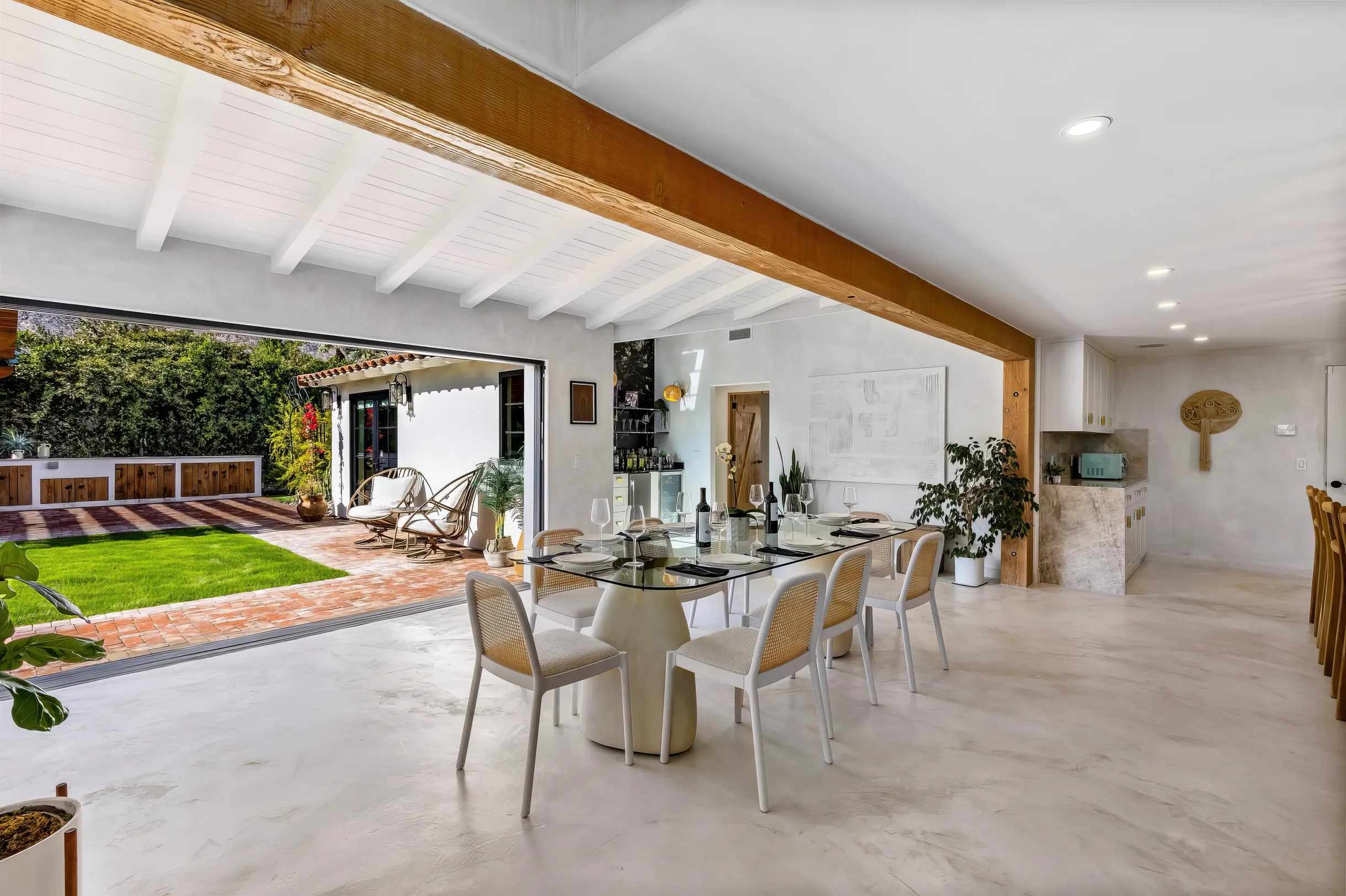 Casa De Tierra #24