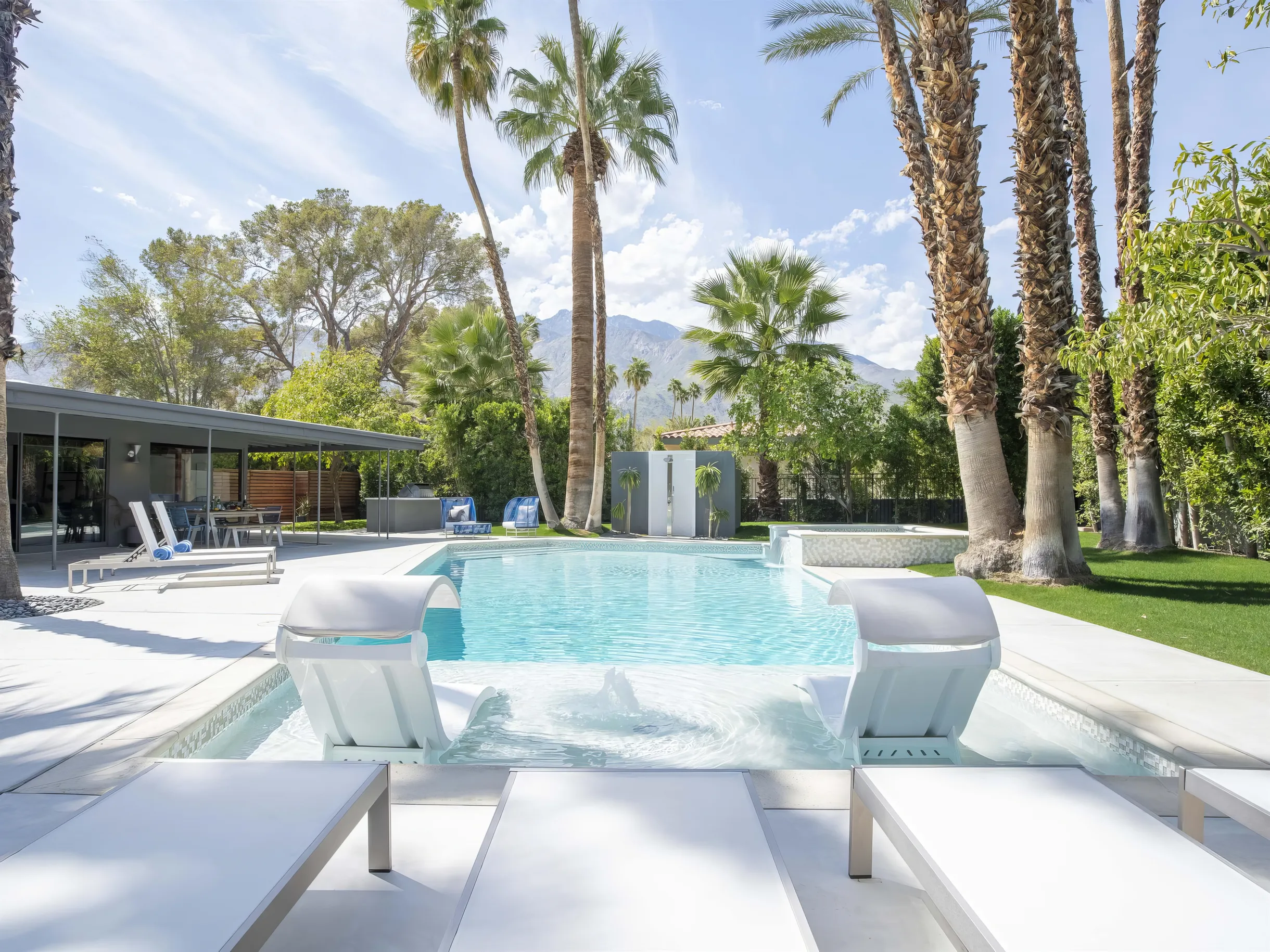 Wander Palm Springs Elm #53