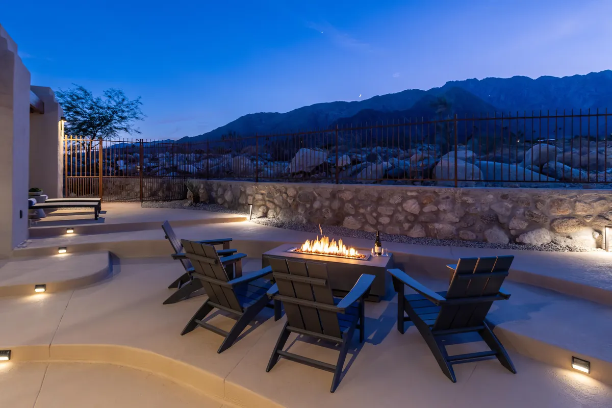 Wander Palm Springs Girasol