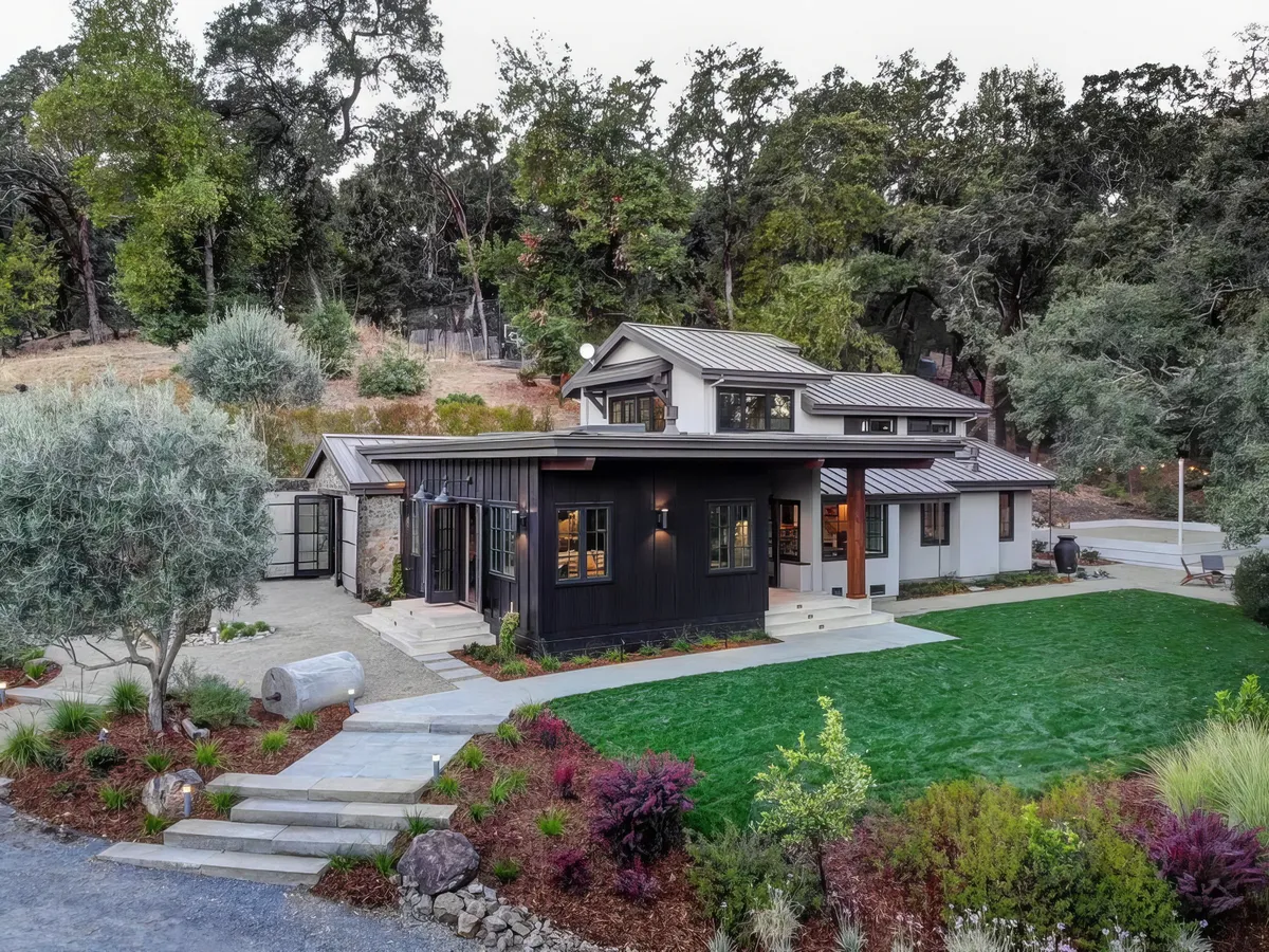 Wander Glen Ellen Retreat