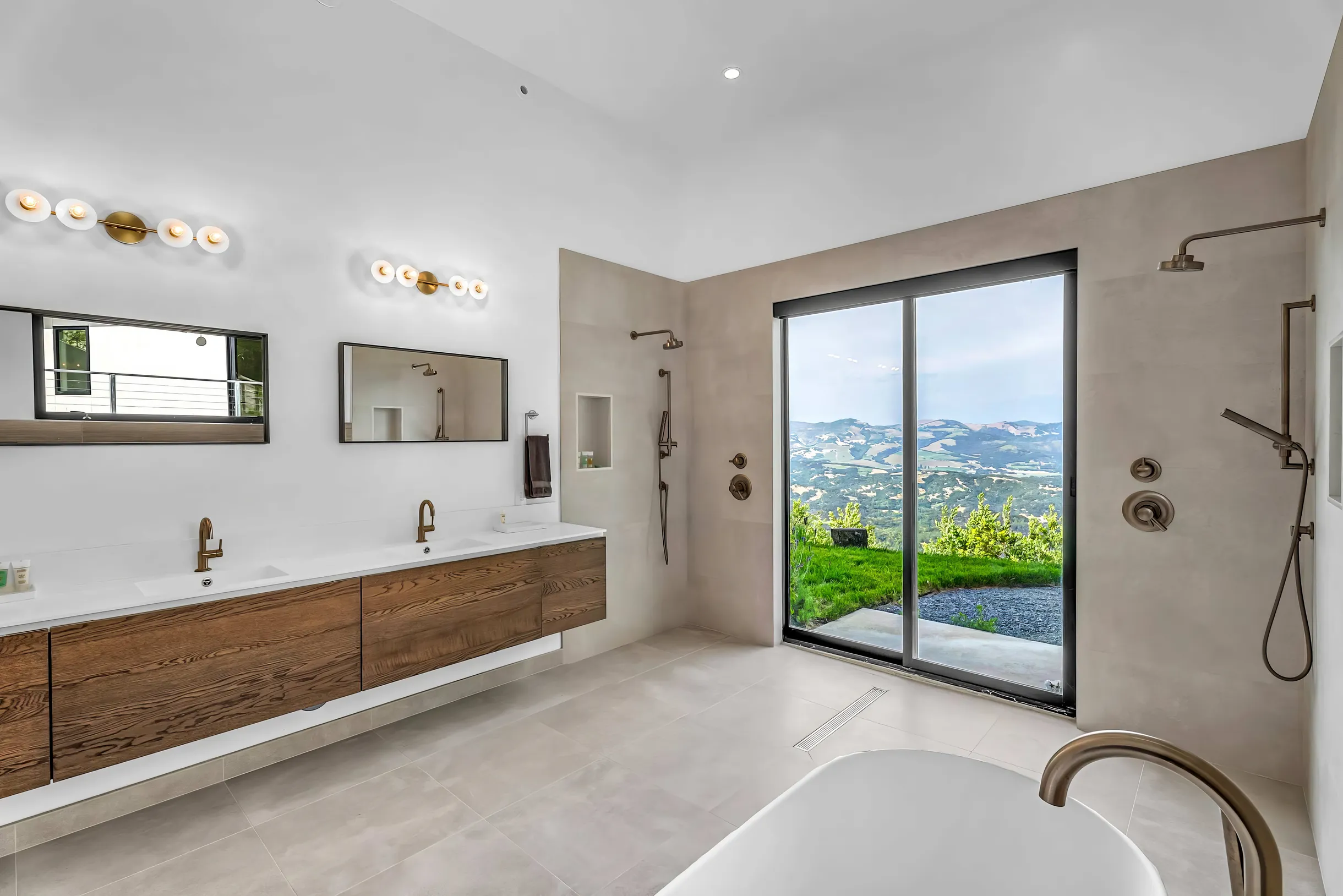 Wander Sonoma Estate #28