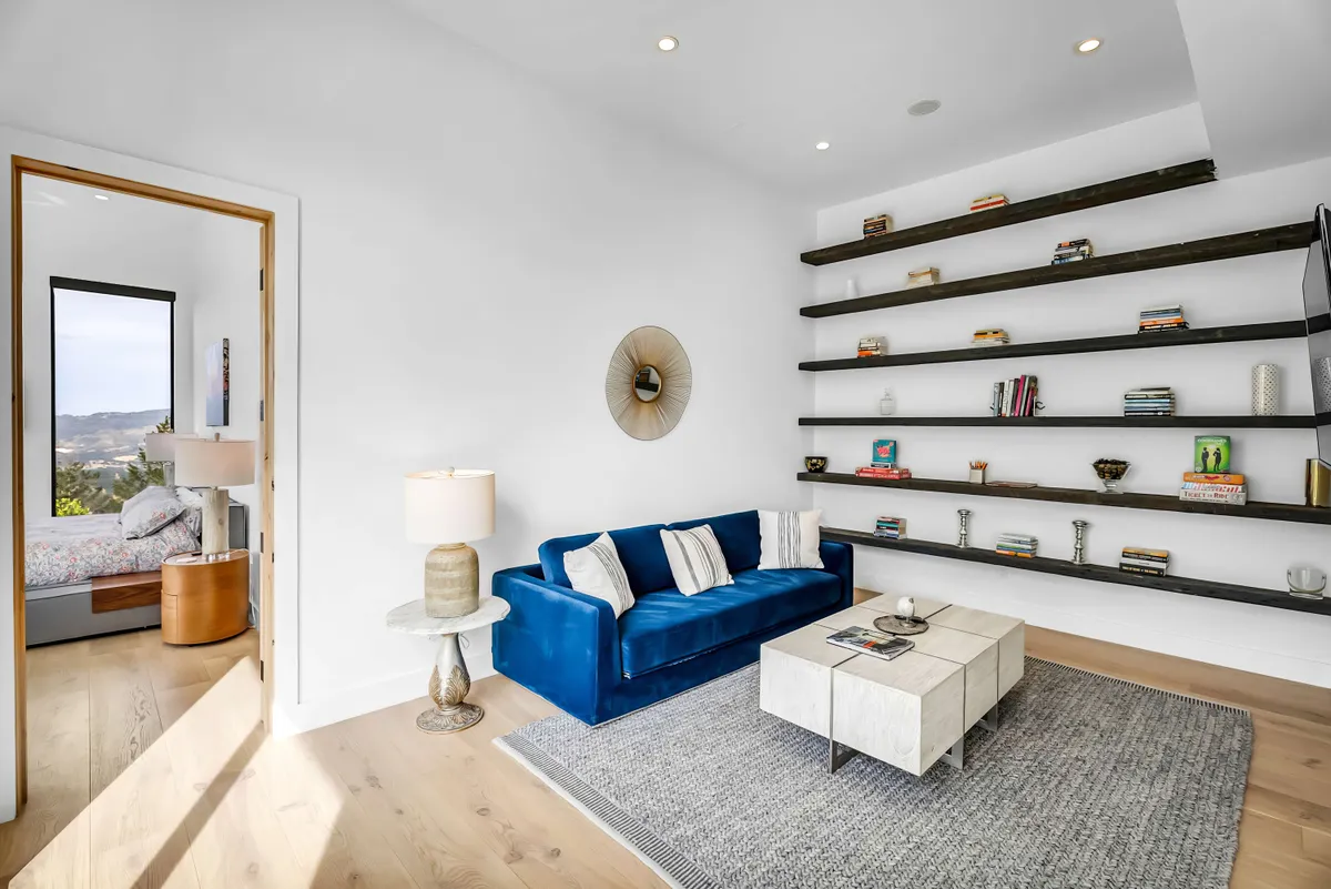 Wander Sonoma Estate