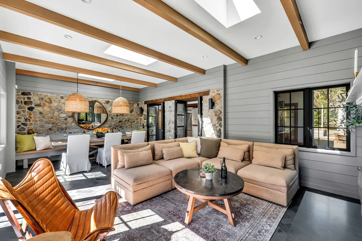 Wander Glen Ellen Retreat