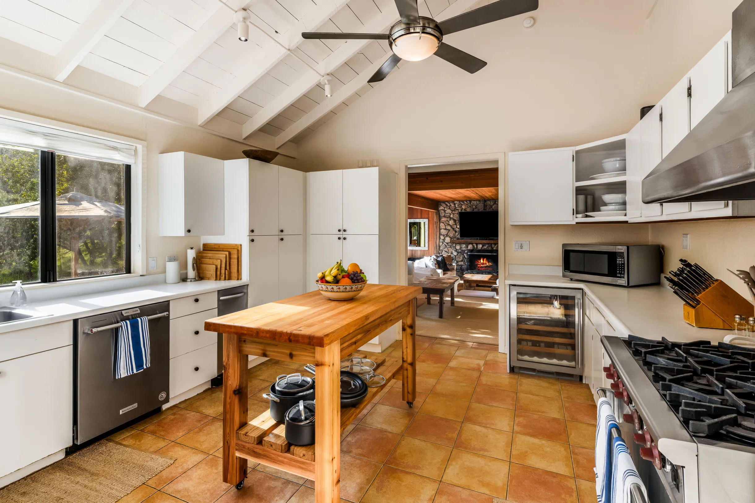 Wander Kenwood Retreat #4