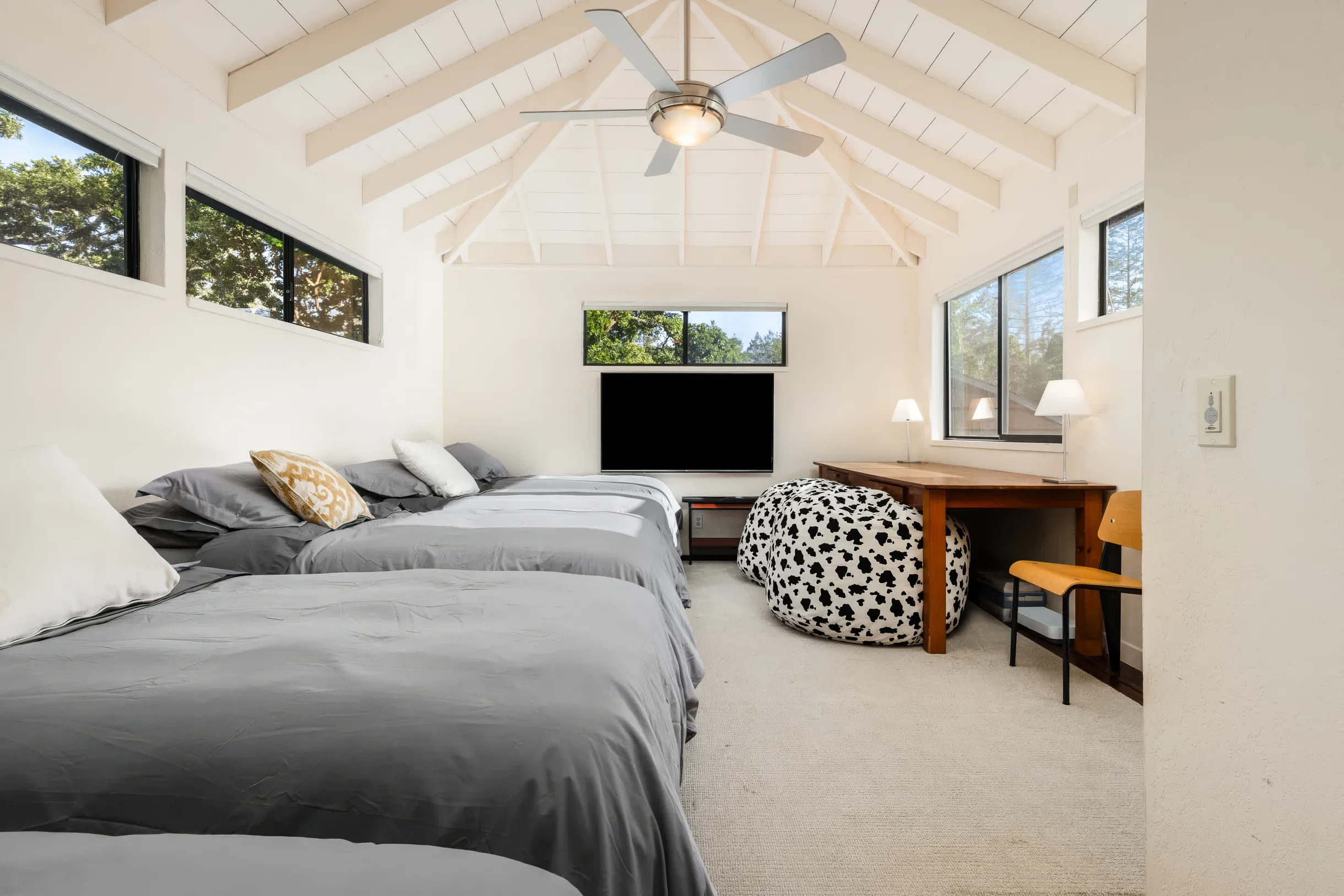 Wander Kenwood Retreat #23