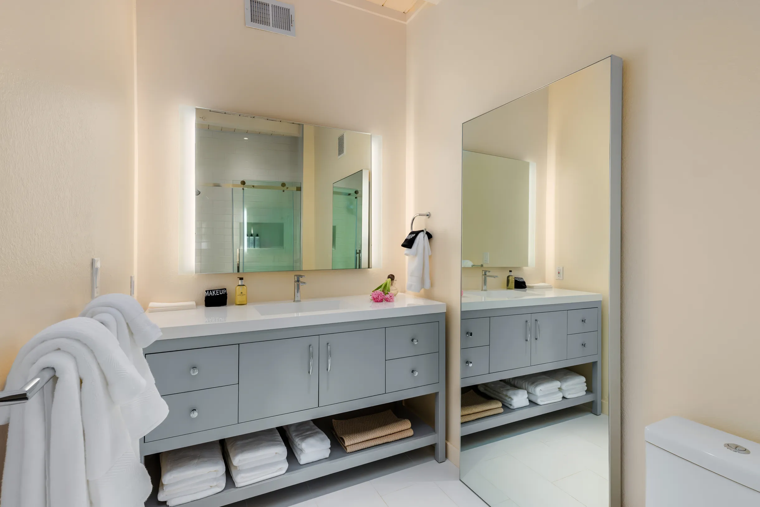 Wander Kenwood Retreat #13