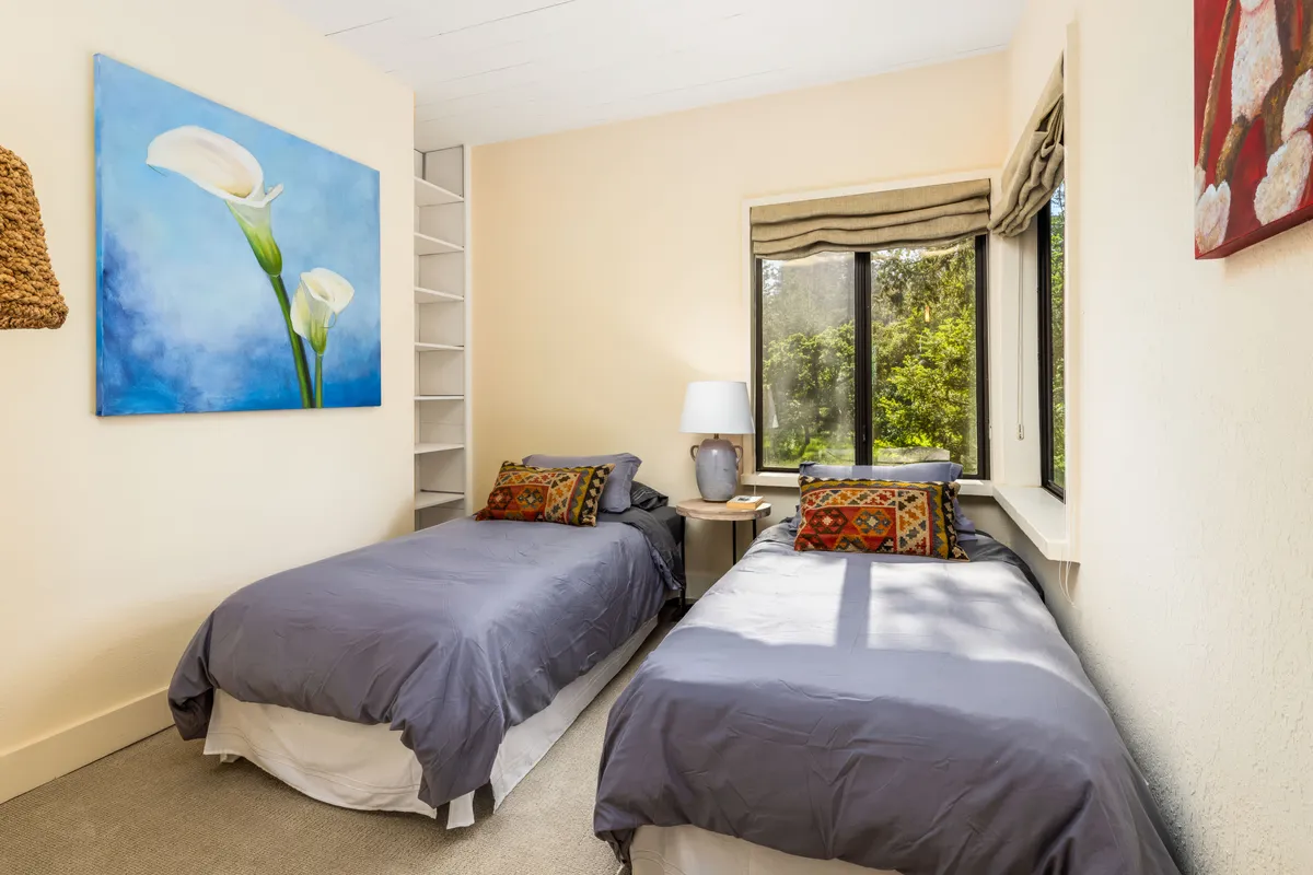 Bedroom 5 image