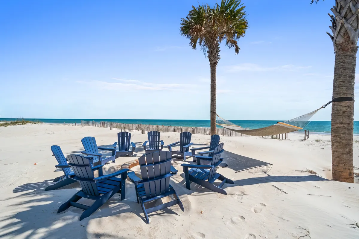 4 Palms #41