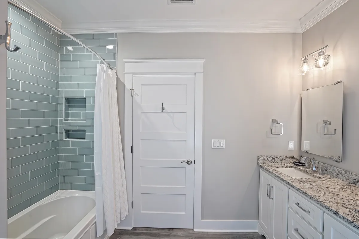 Wander Cape San Blas Shores