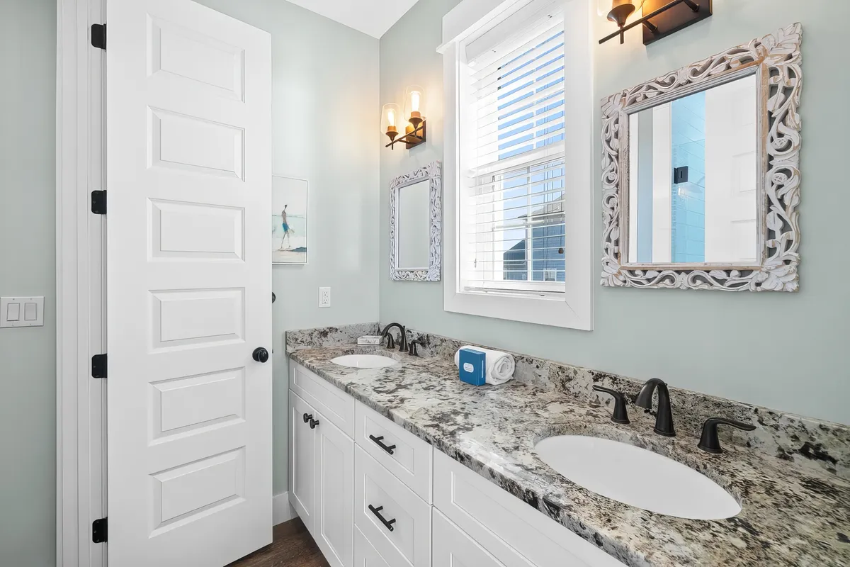 Emerald Shores #4