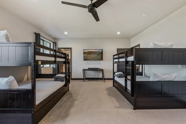 Bunk Bedroom 1 image 1