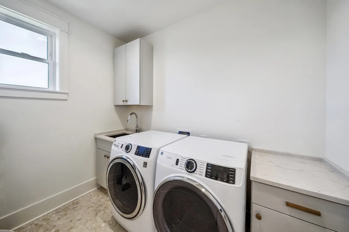 Wander St. George Island Mango