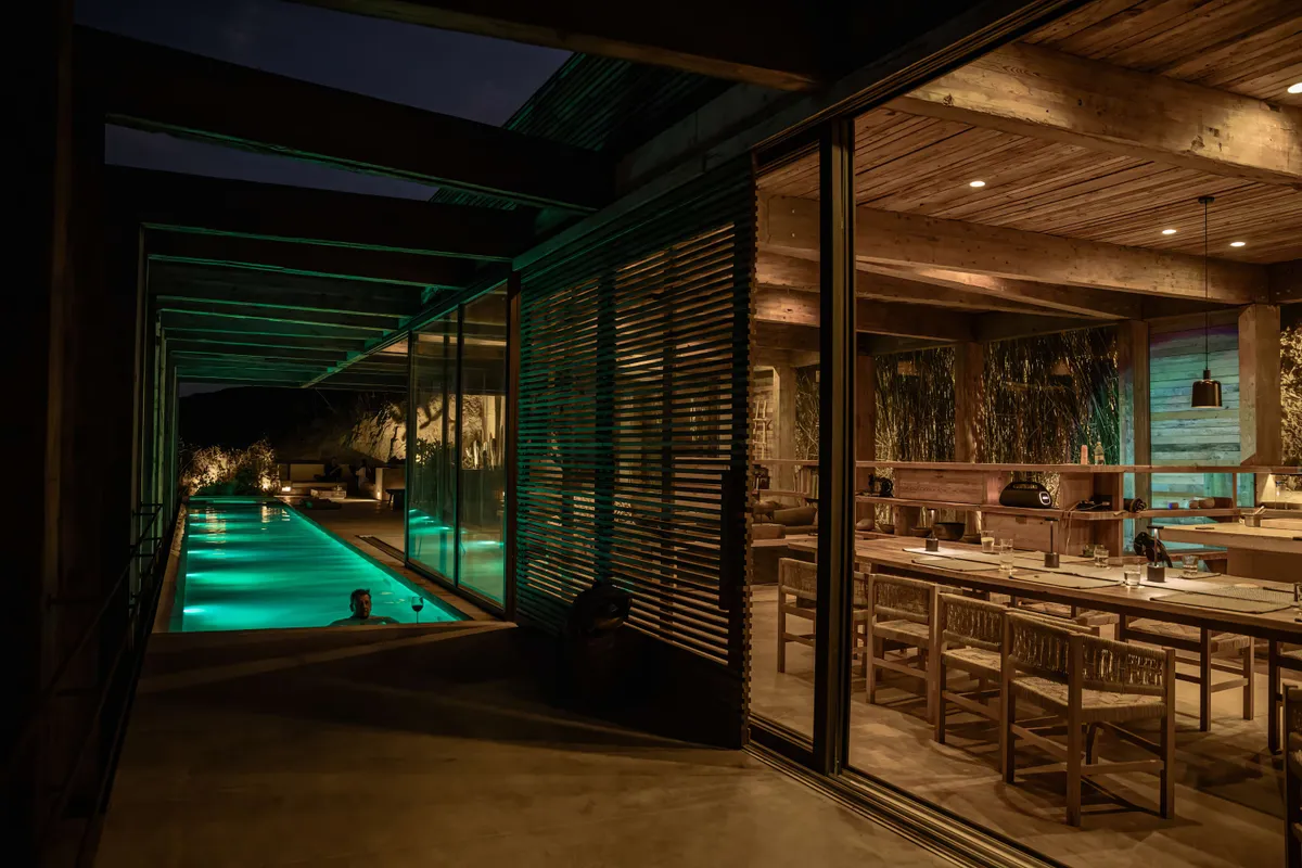 Wander Ensenada Hillside