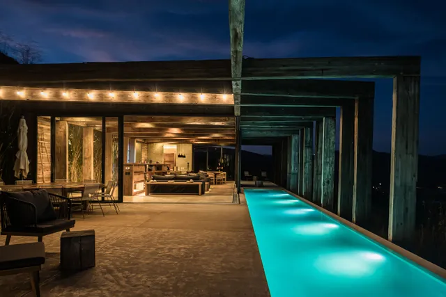 Wander Ensenada Hillside