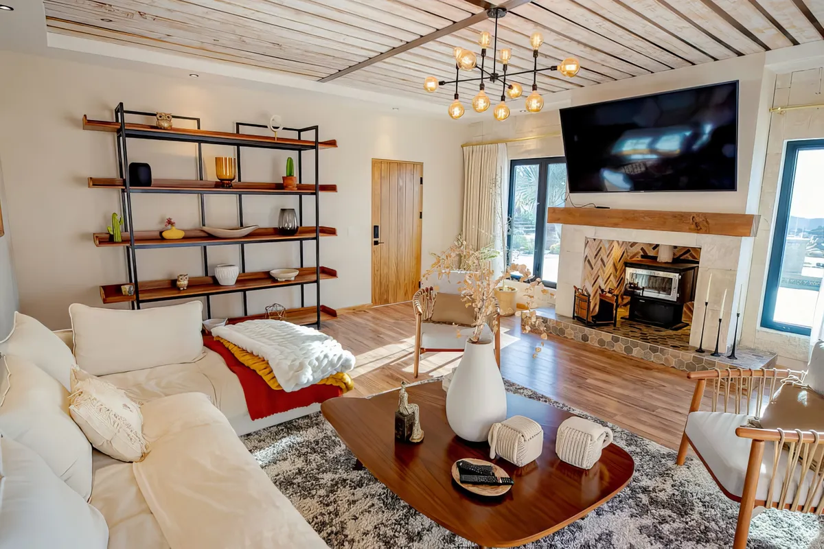 Wander Guadalupe Hilltop