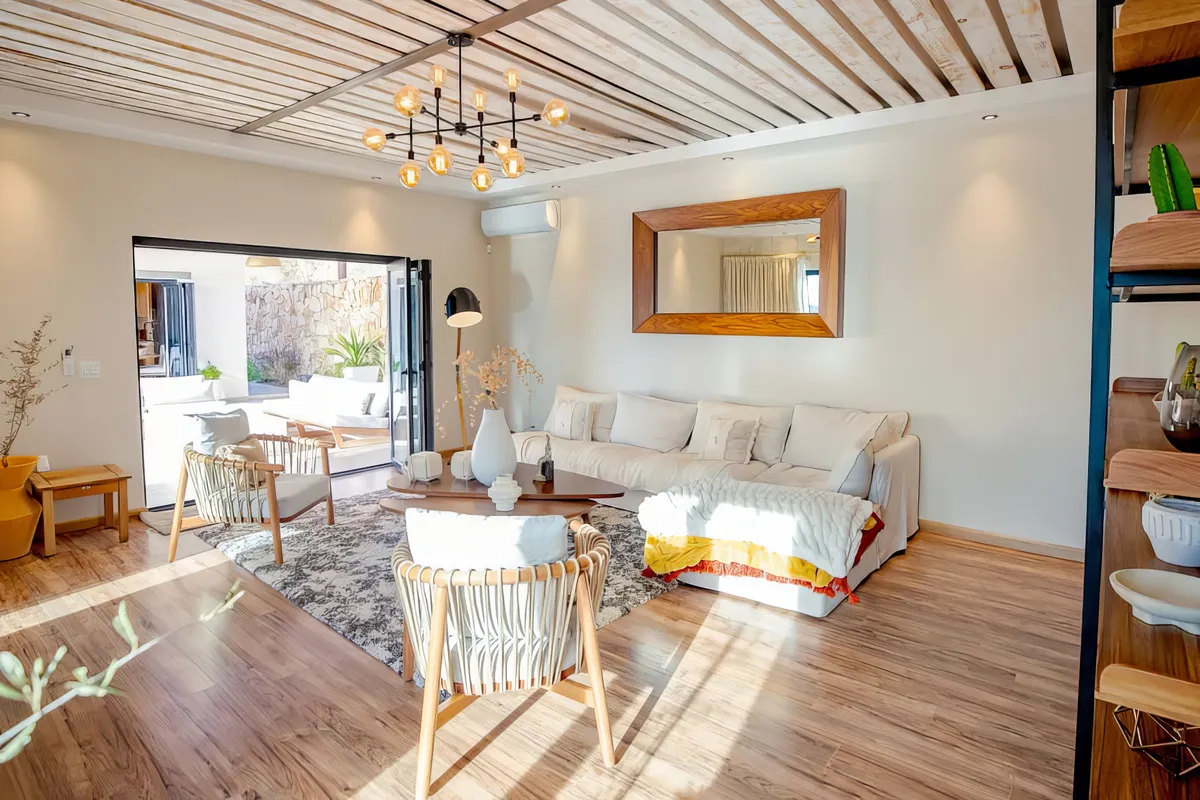 Wander Guadalupe Hilltop #28