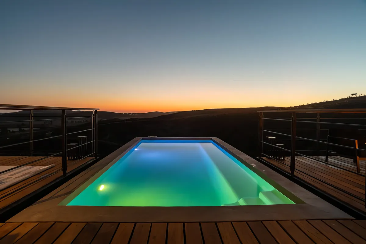 Wander Guadalupe Modern