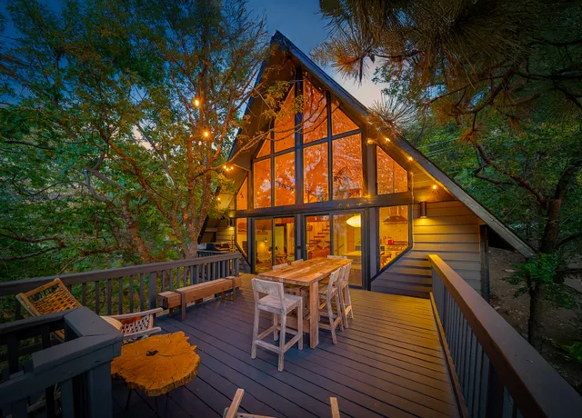 Wander Lake Arrowhead
