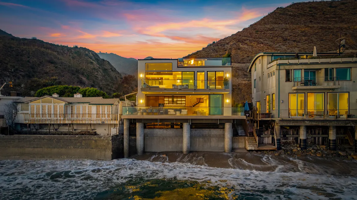 Wander Malibu Coast #1