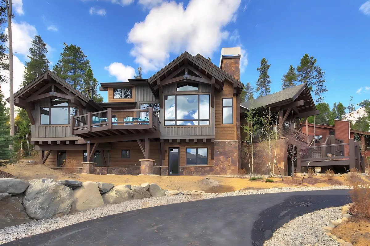 Wander Breckenridge Pinnacle