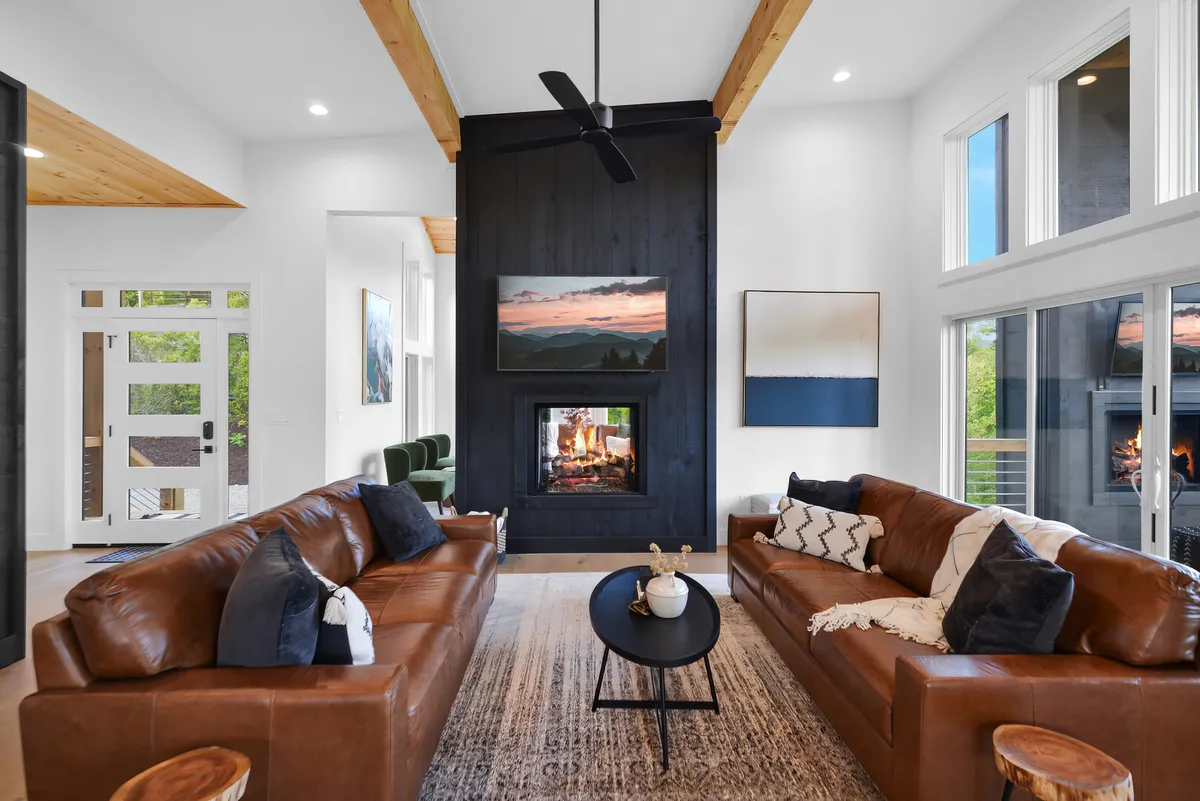 Wander Blue Ridge Manor