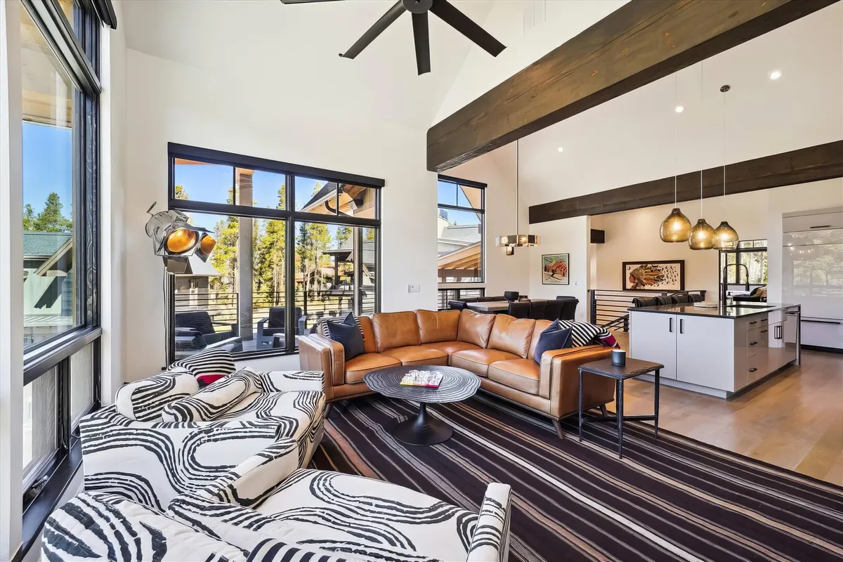 Wander Breckenridge Vista