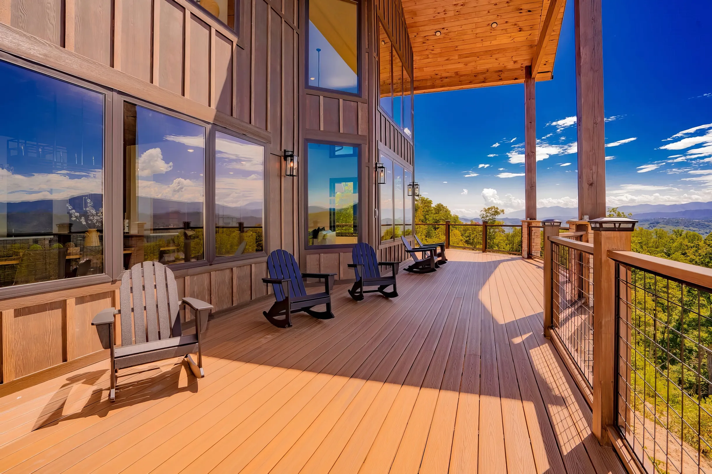 Wander Smoky Panorama #38