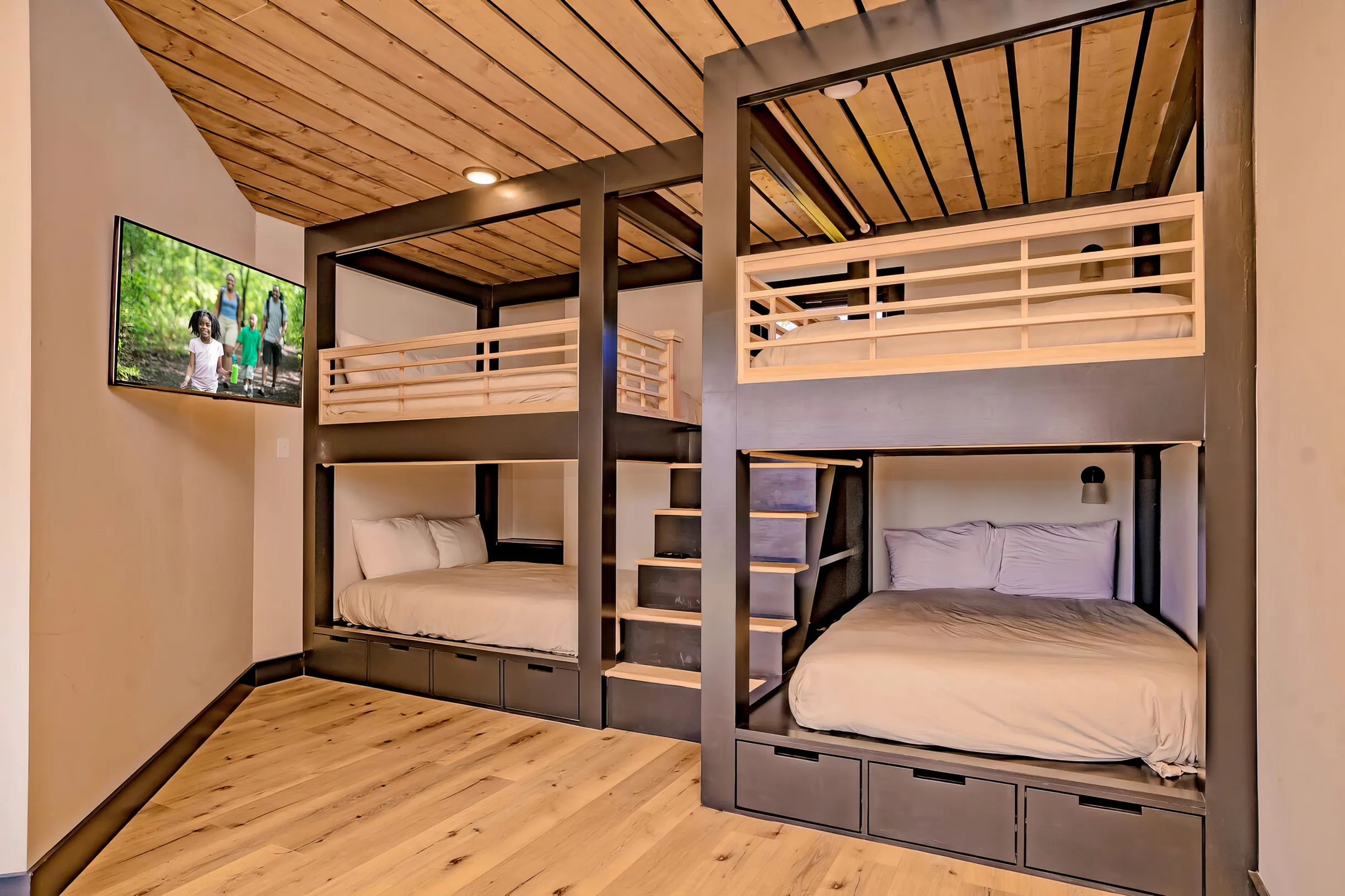 Wander Smoky Panorama #8