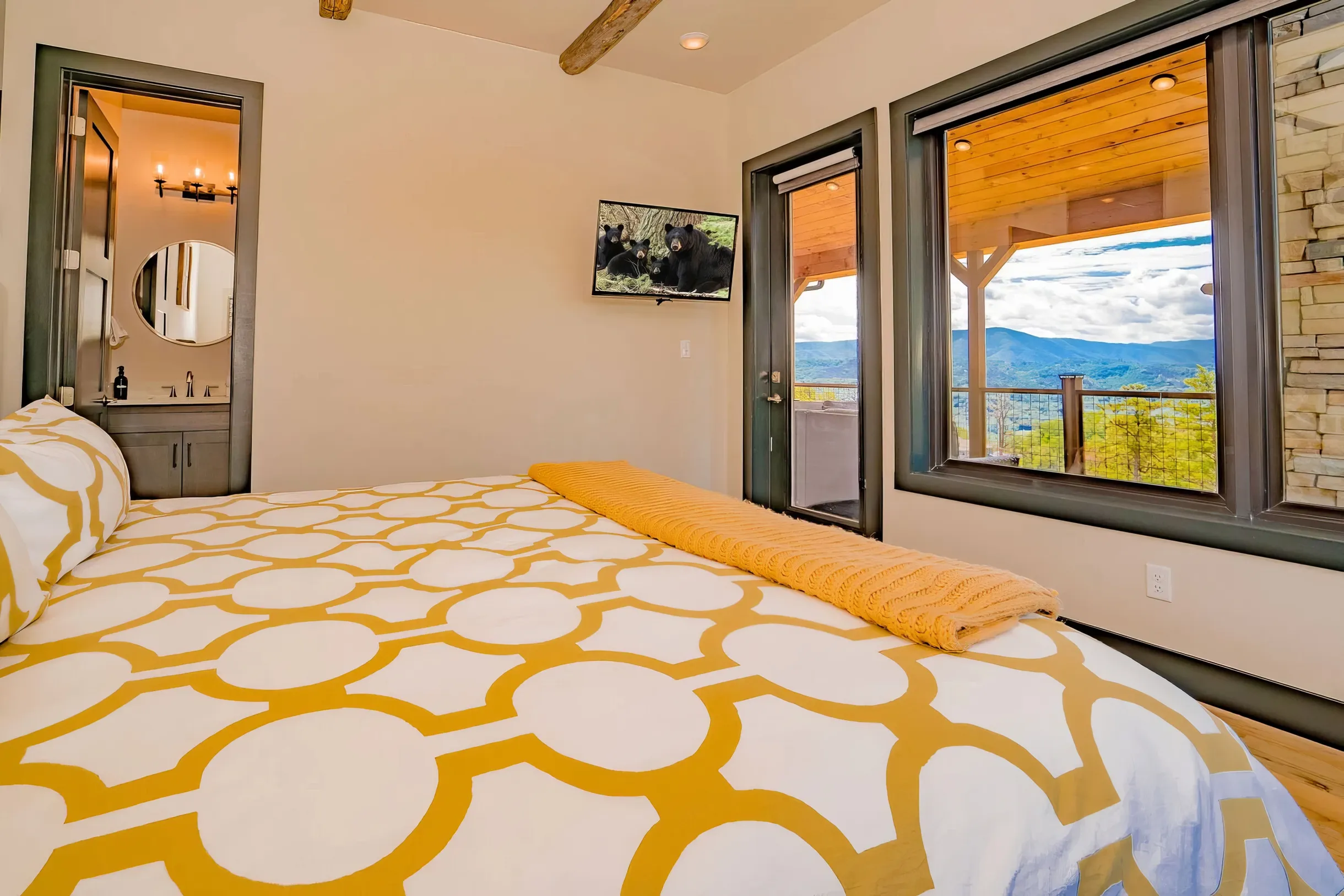 Wander Smoky Panorama #29