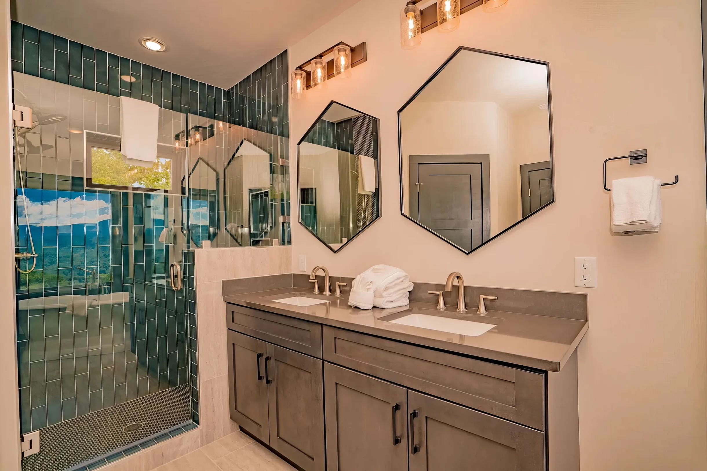 Wander Smoky Panorama #15