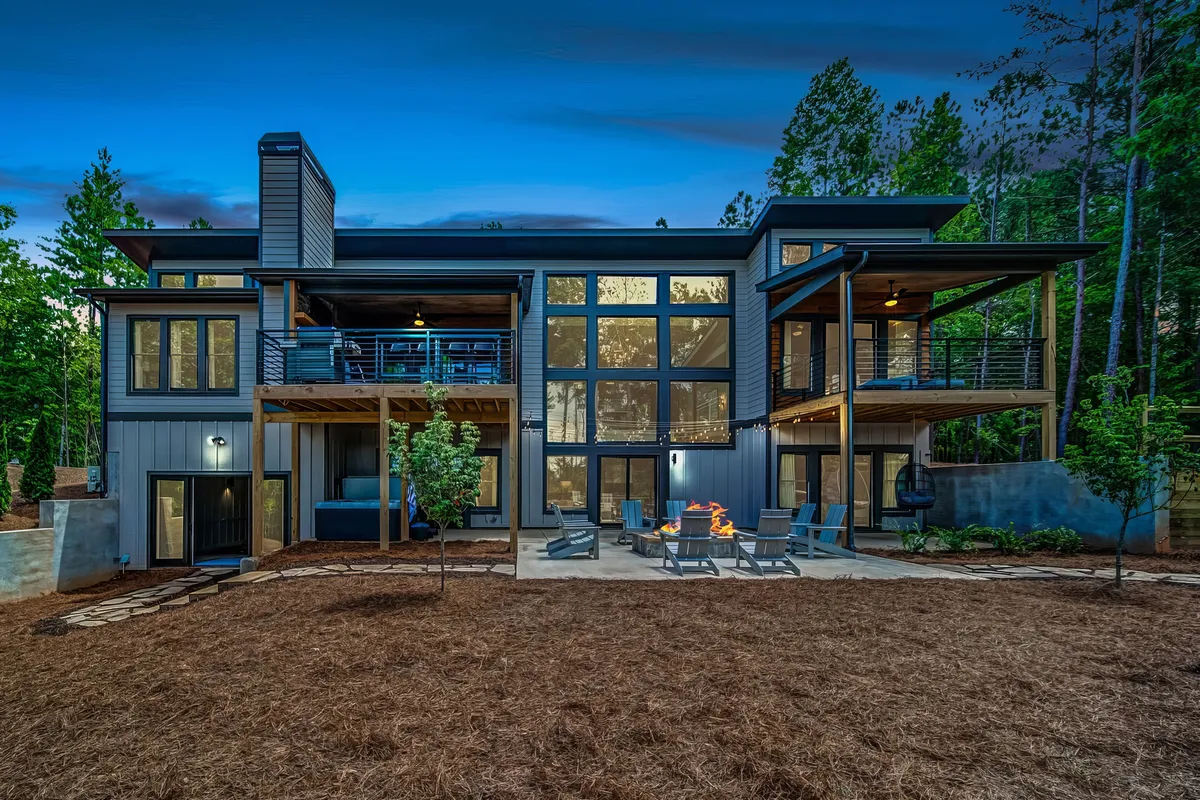 Wander Blue Ridge Grace