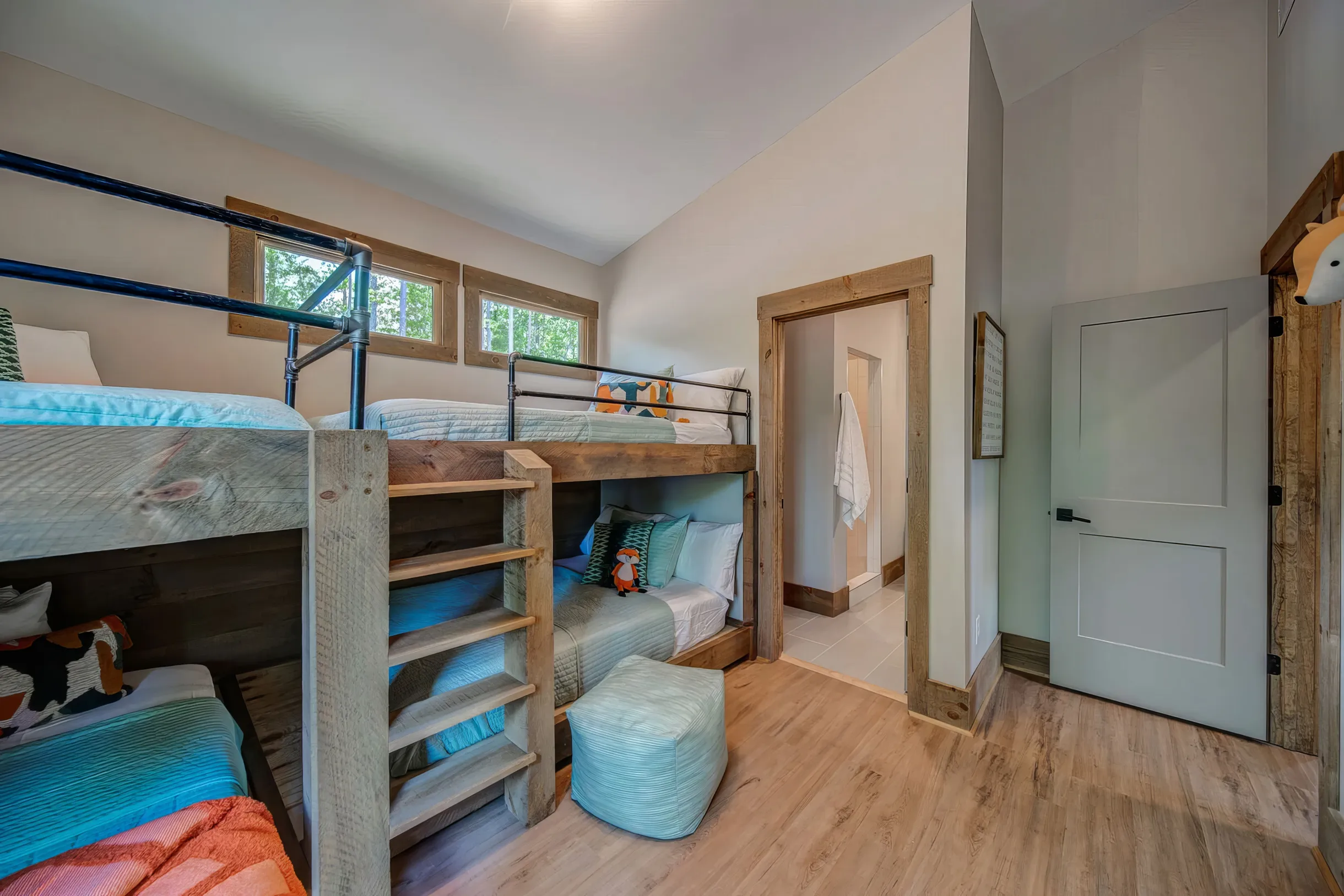 Wander Blue Ridge Grace #32