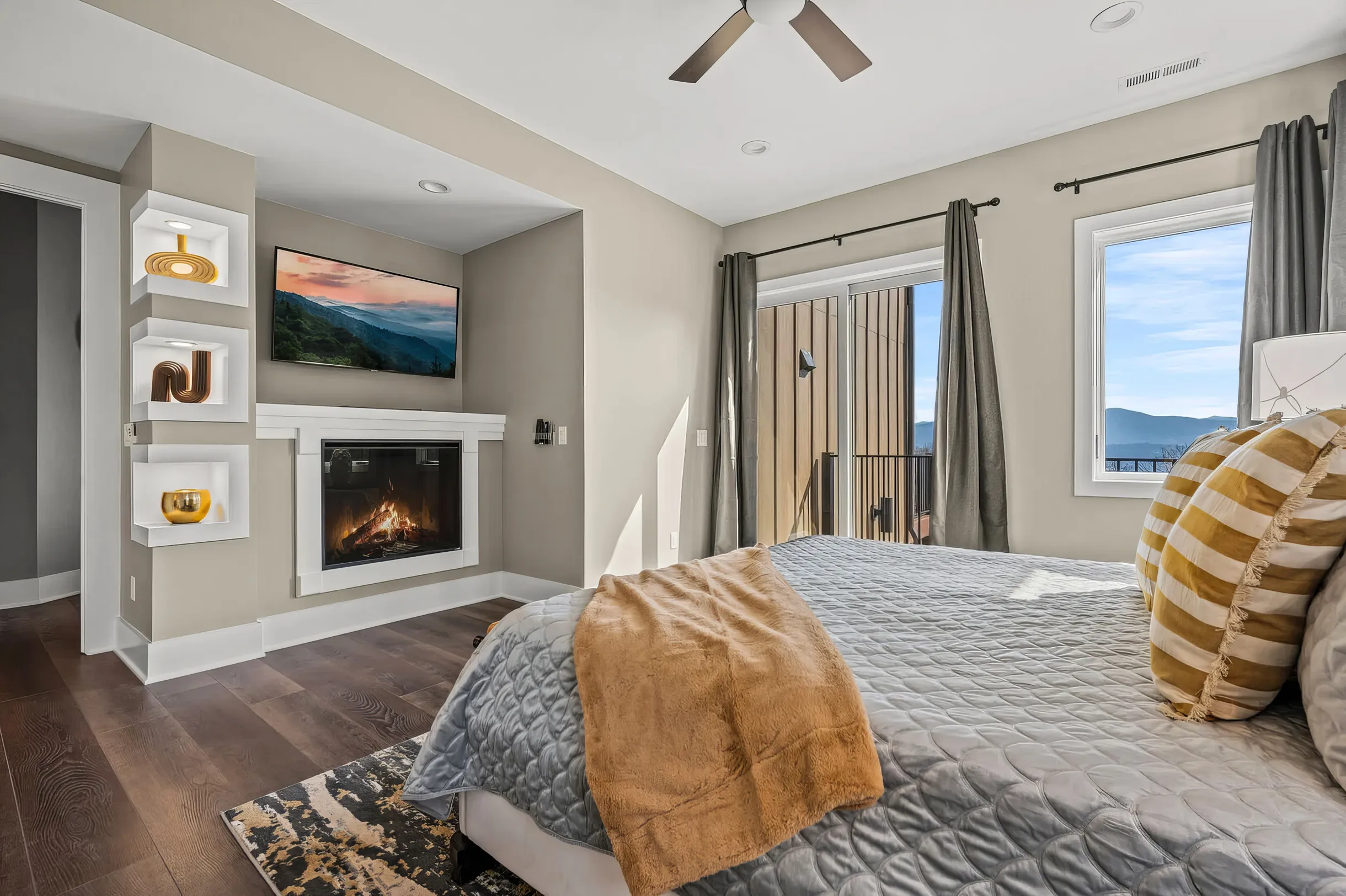 Wander Smoky Heights #9