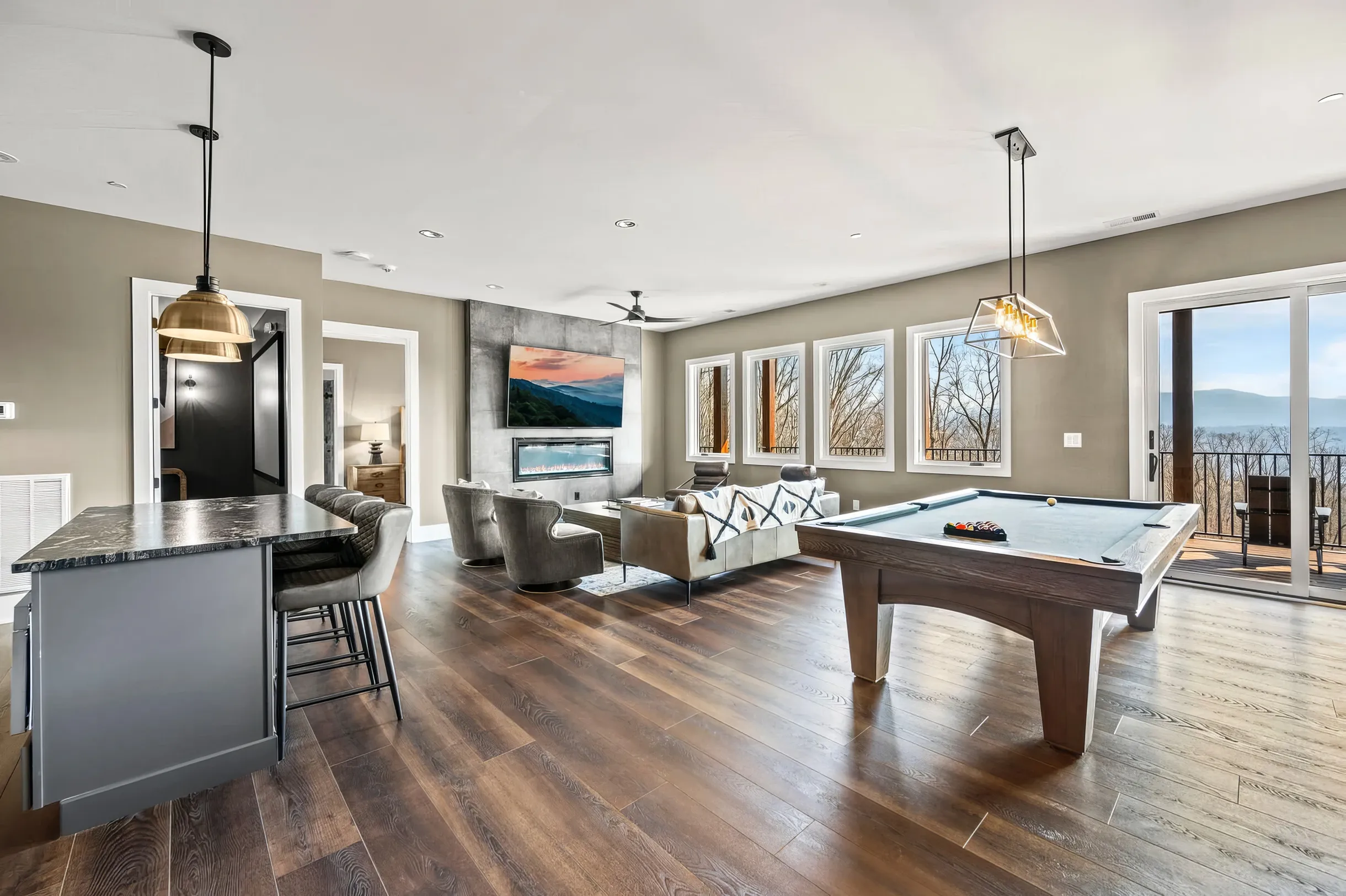 Wander Smoky Heights #11