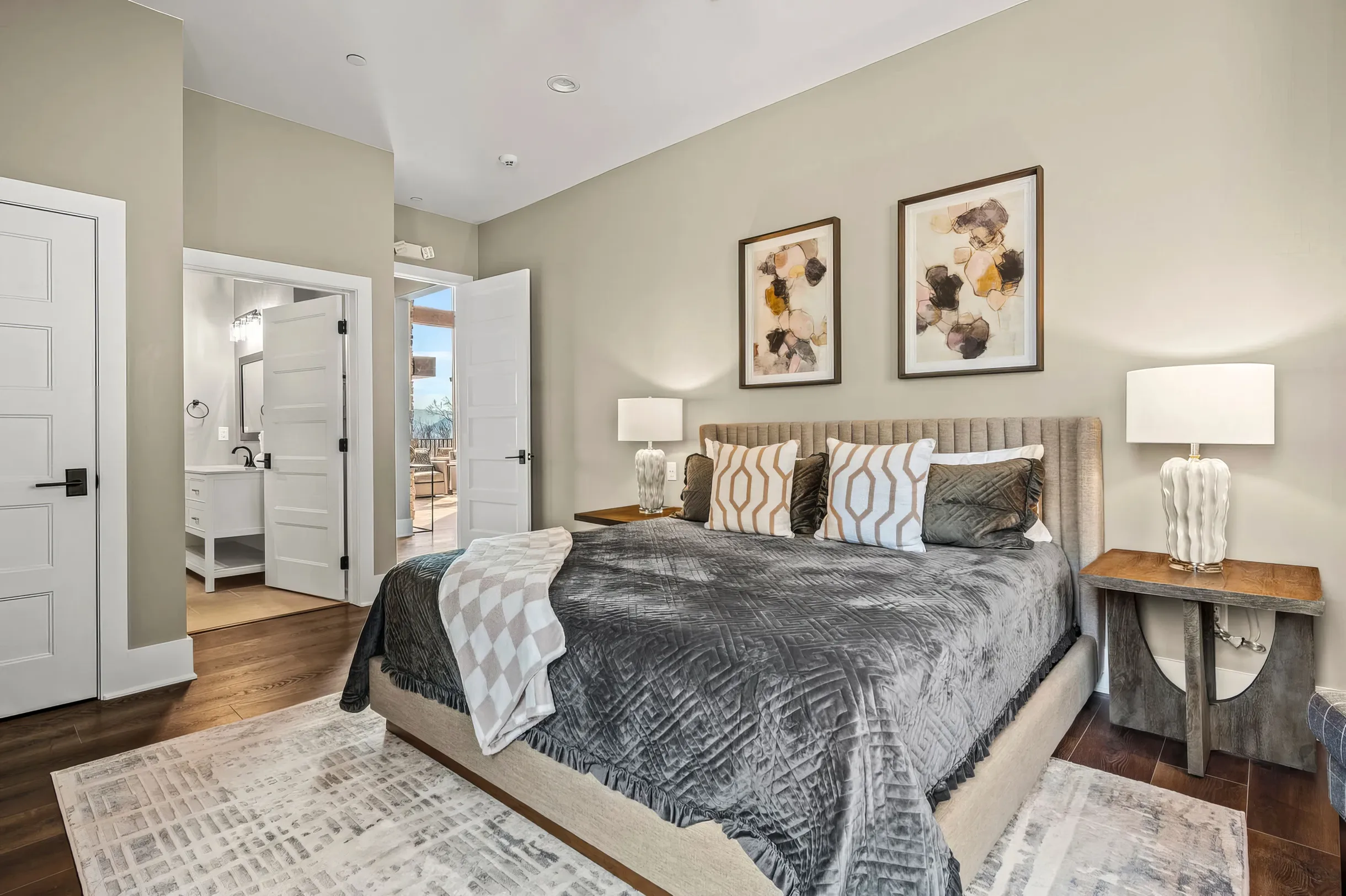 Wander Smoky Heights #35