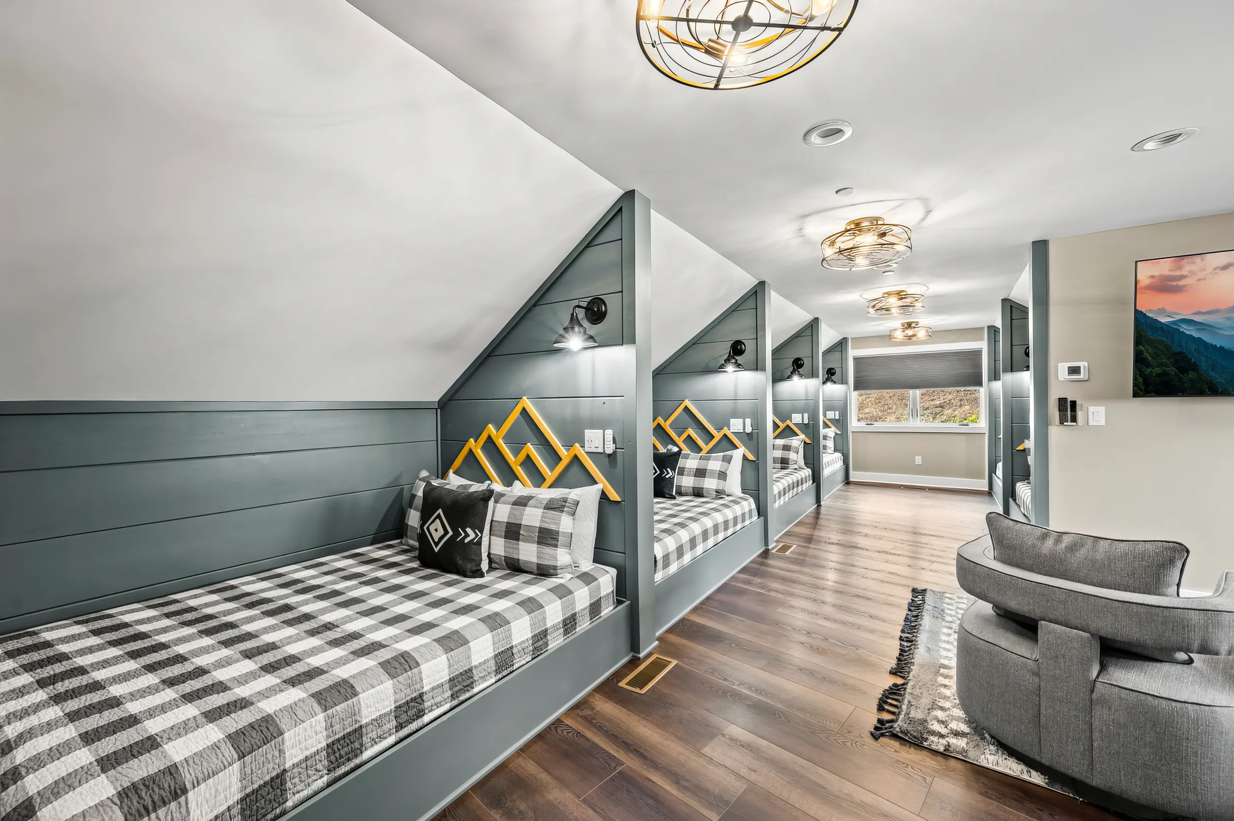 Wander Smoky Heights #21