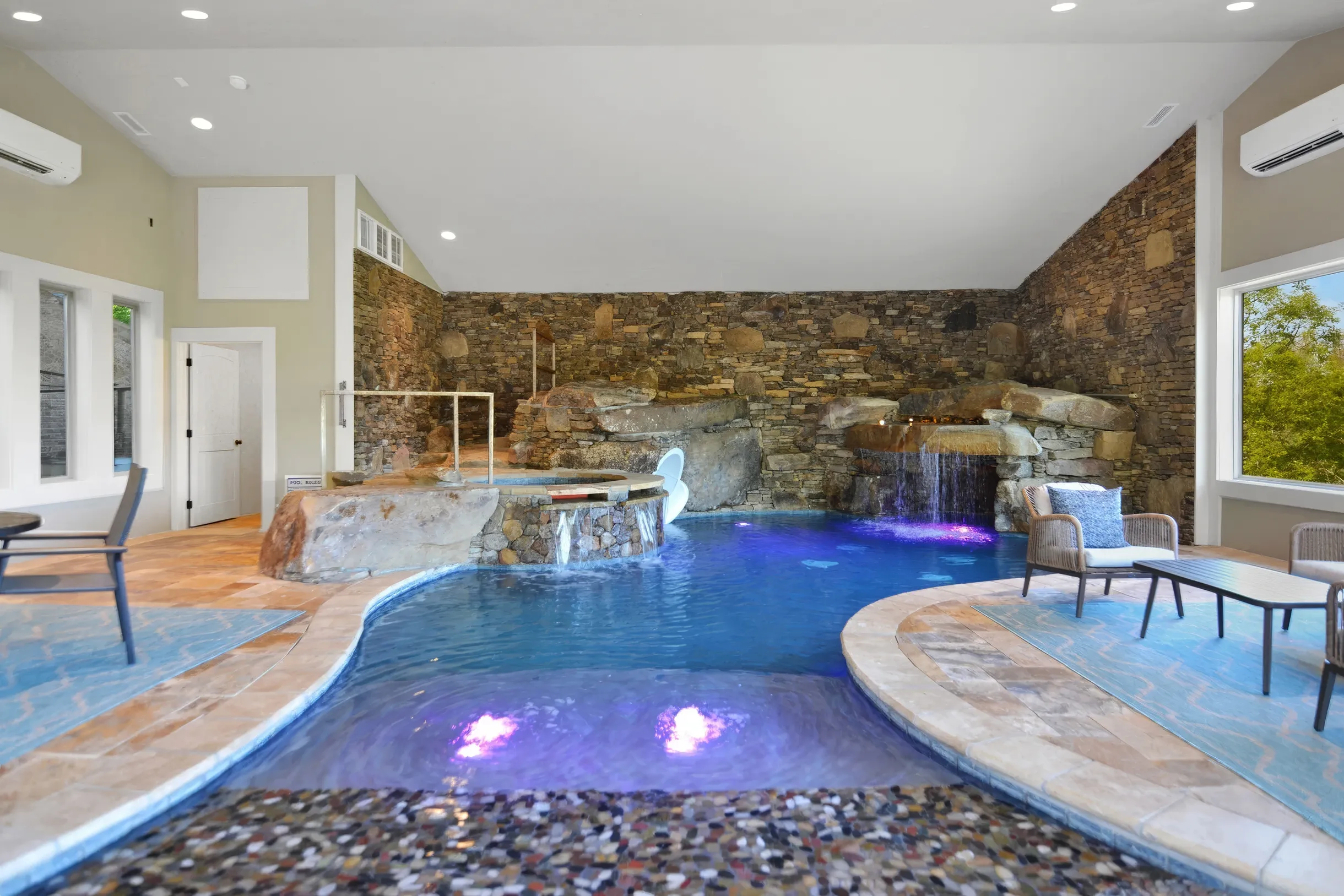 Wander Smoky Bluff #42