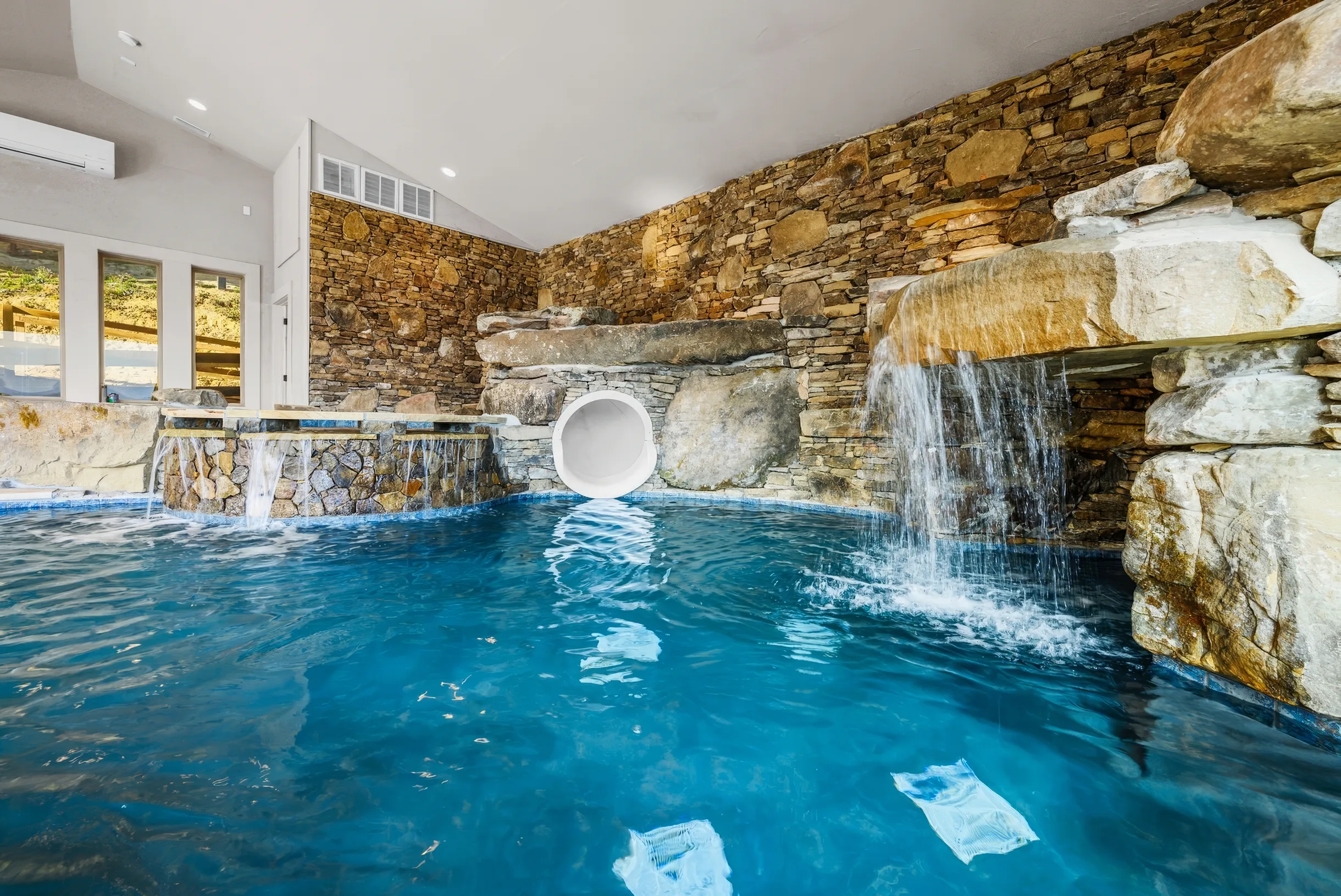 Wander Smoky Bluff #28