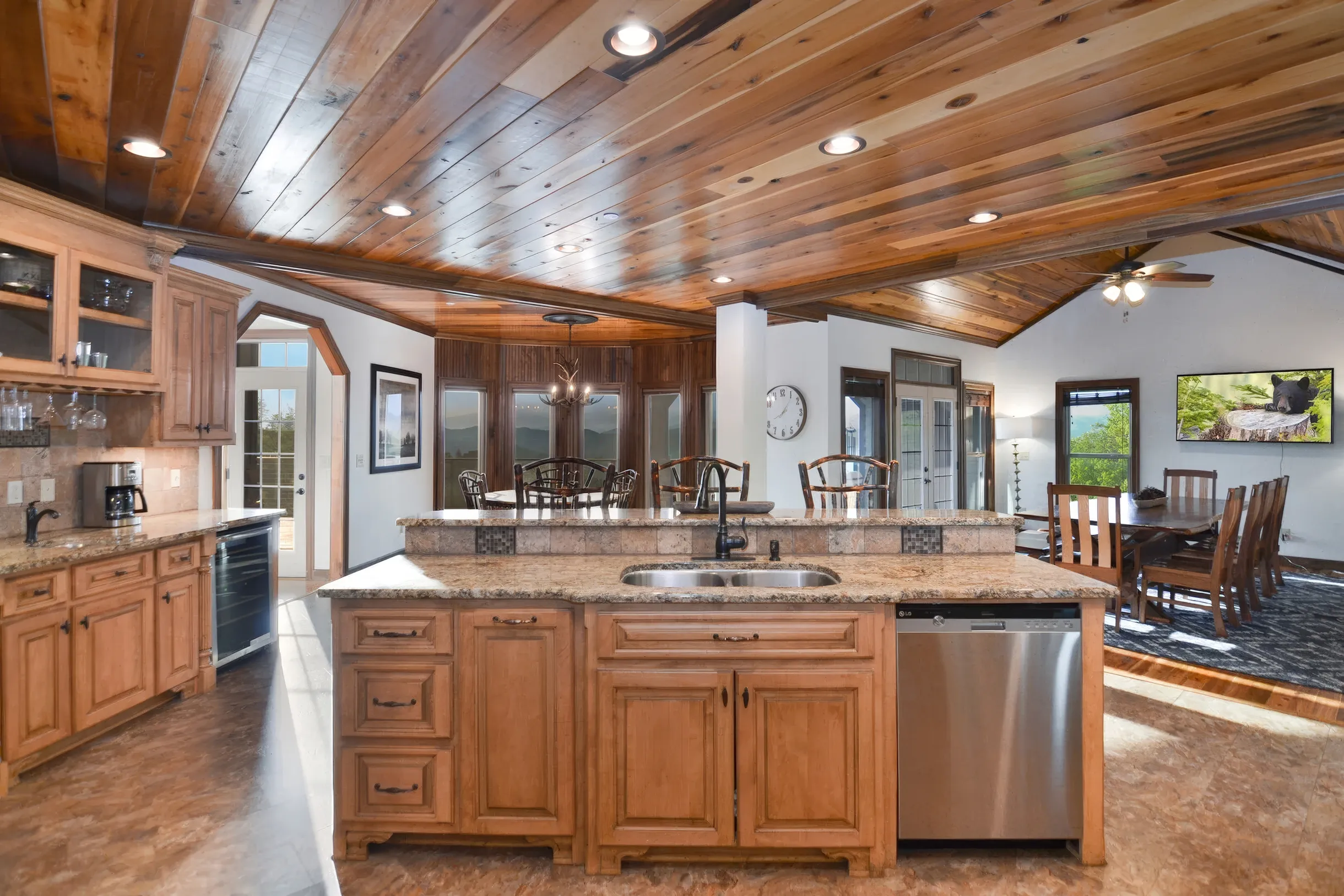 Wander Smoky Bluff #29