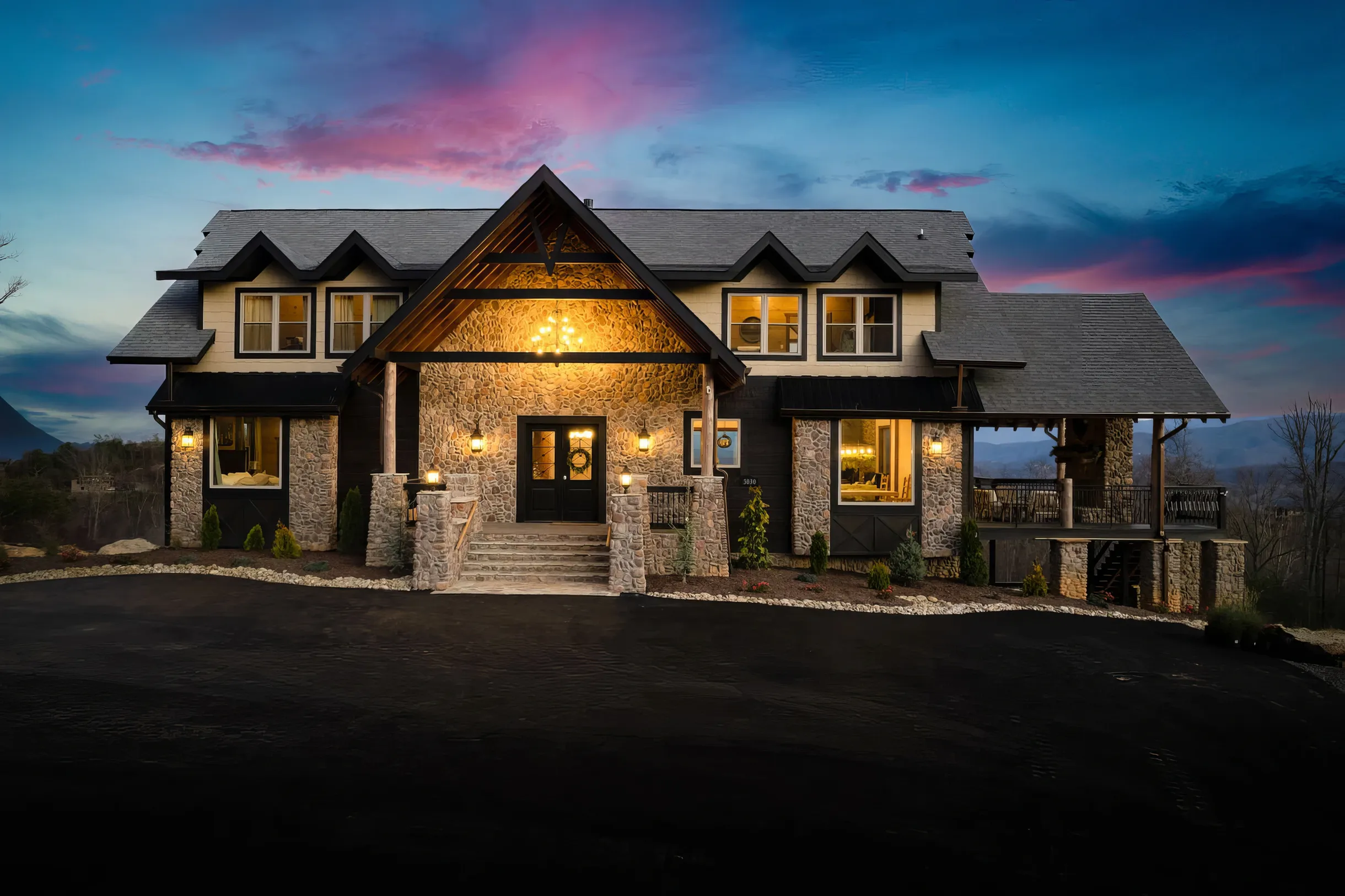 Wander Smoky Lodge #38