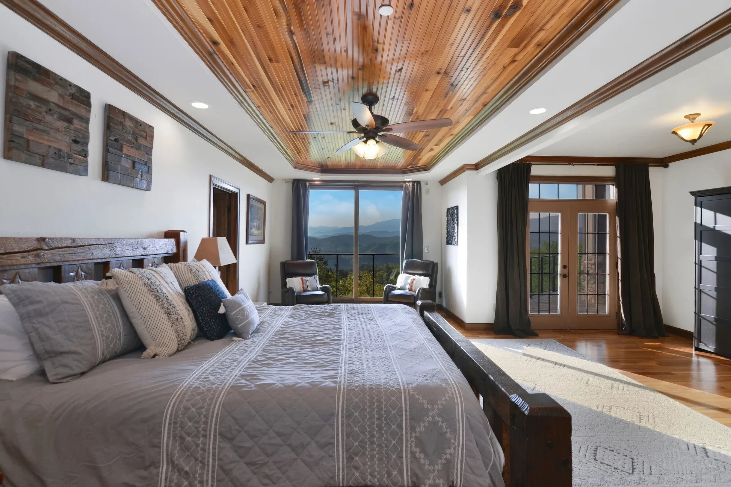 Wander Smoky Bluff #12