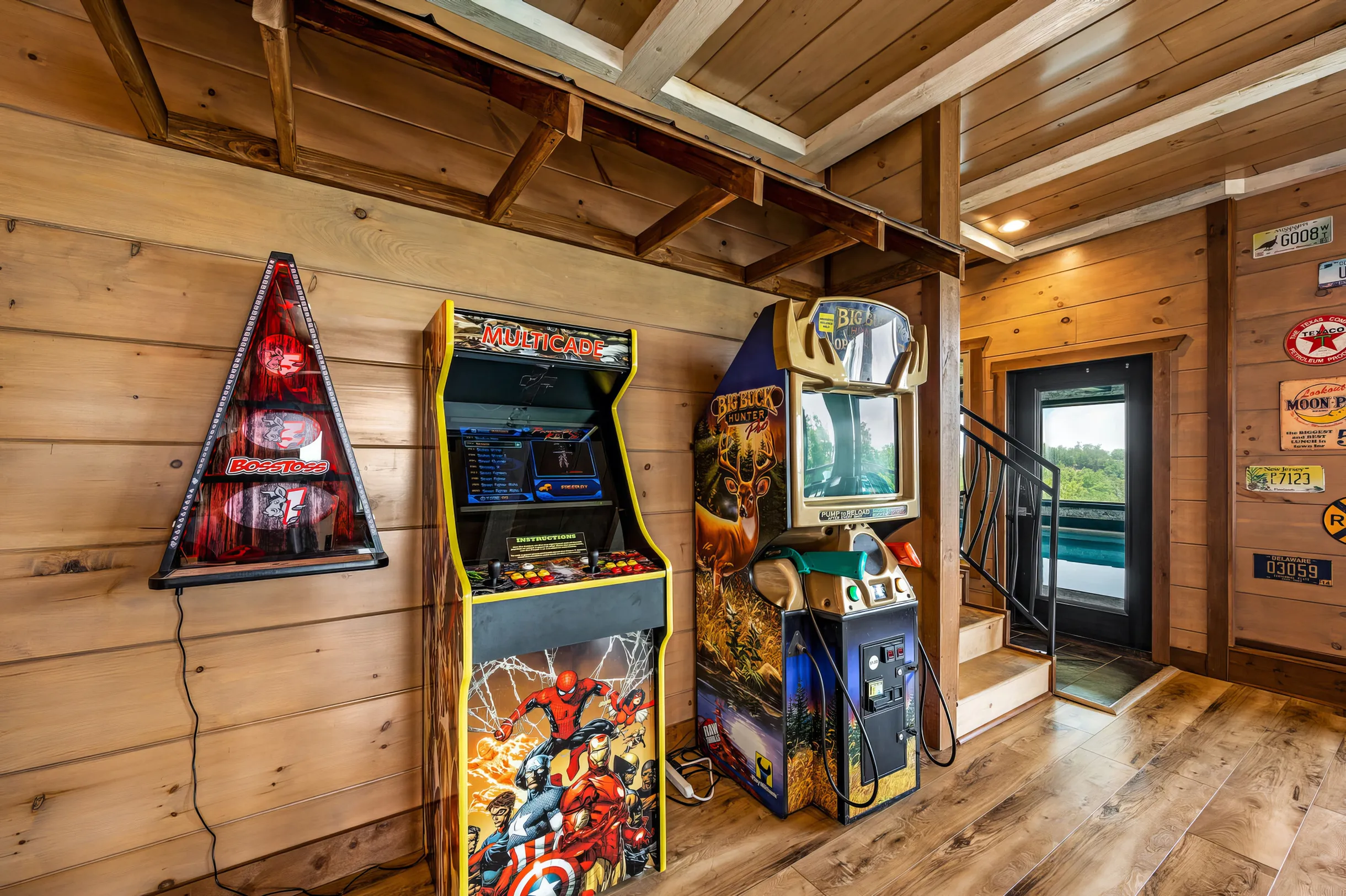 Wander Smoky Lodge #55